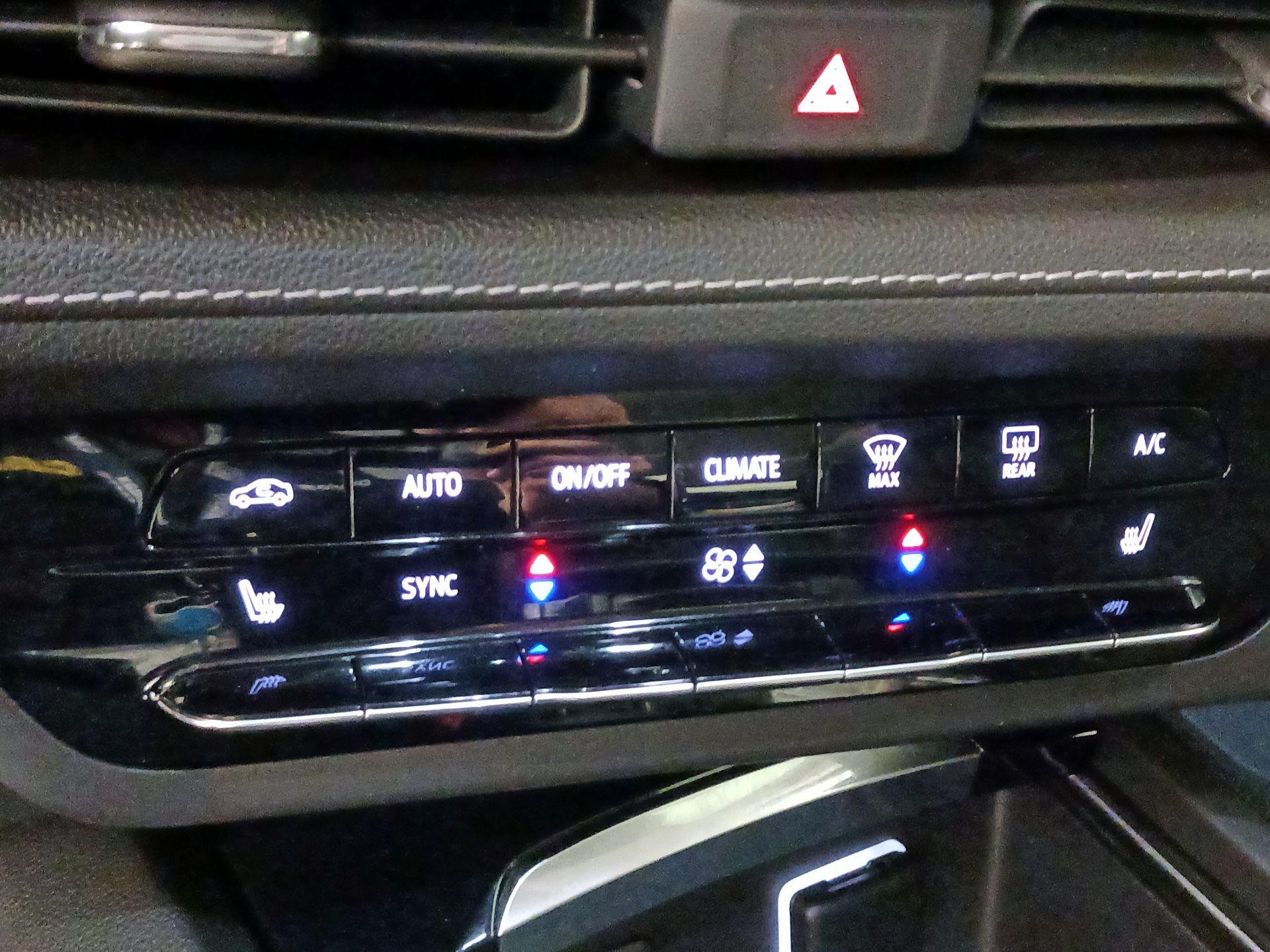 Thumbnail: 2021 Buick Envision - 16