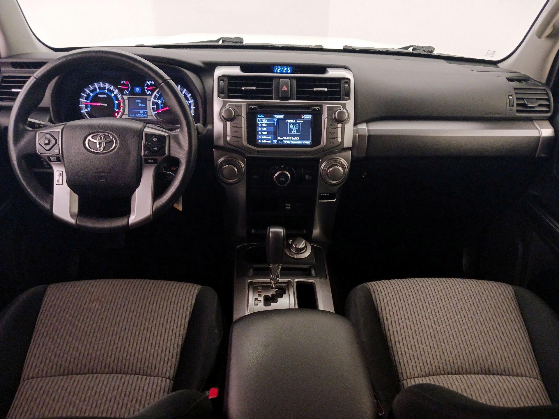 Thumbnail: 2018 Toyota 4Runner - 9