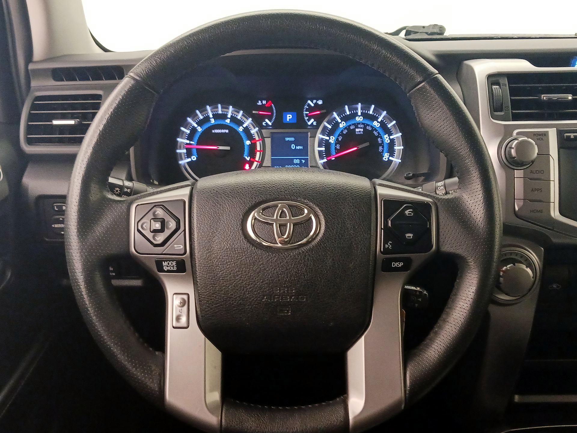 Thumbnail: 2018 Toyota 4Runner - 10