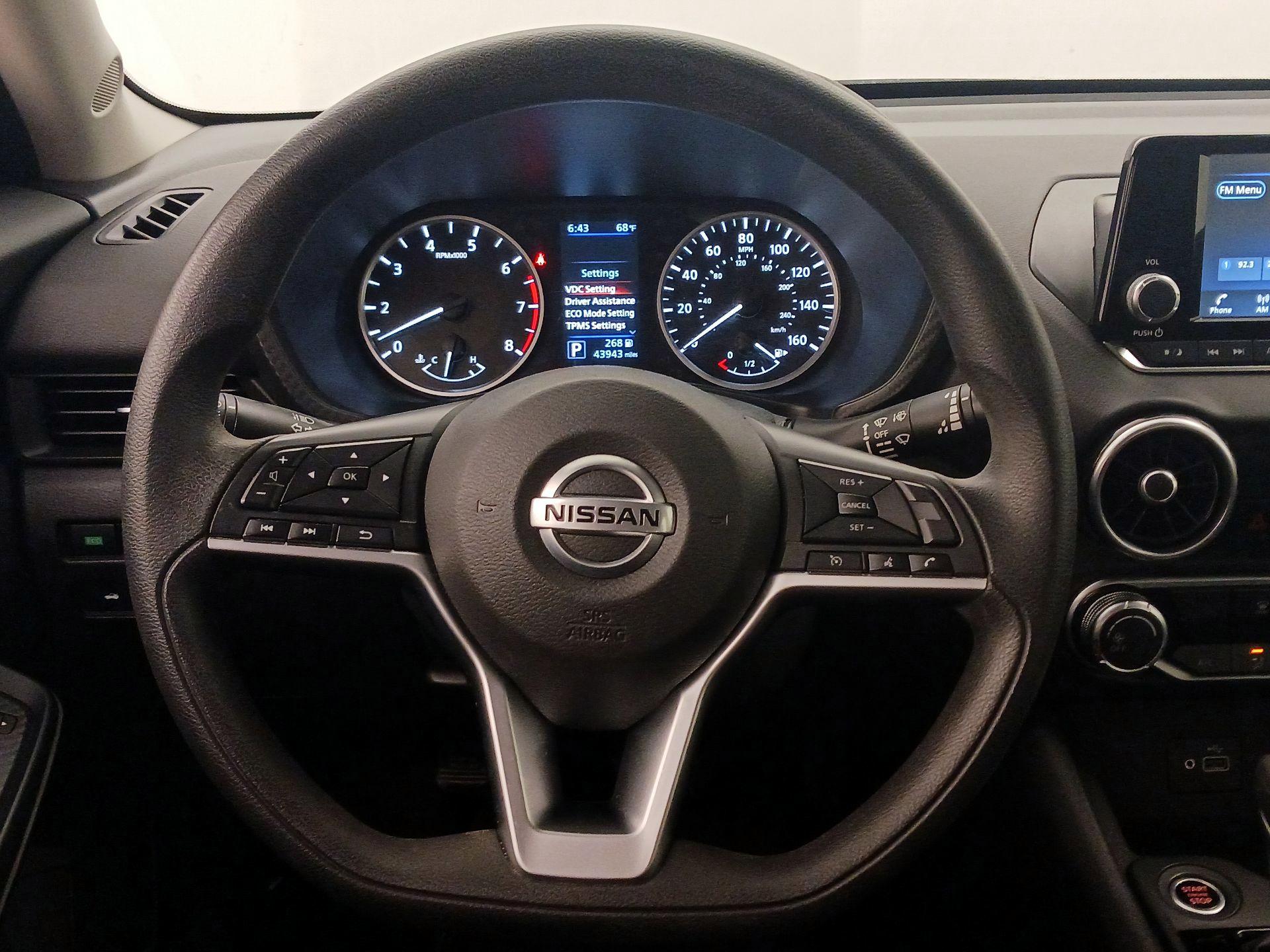 Thumbnail: 2022 Nissan Sentra - 10
