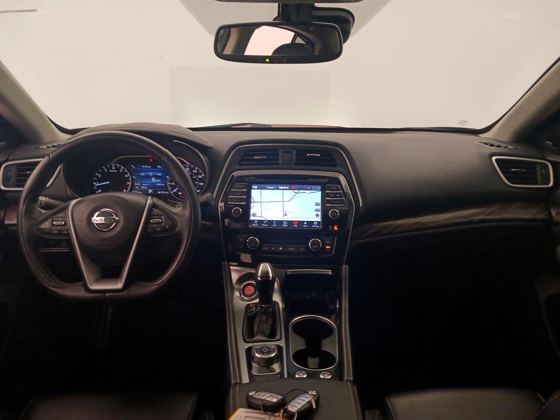 Thumbnail: 2017 Nissan Maxima - 9