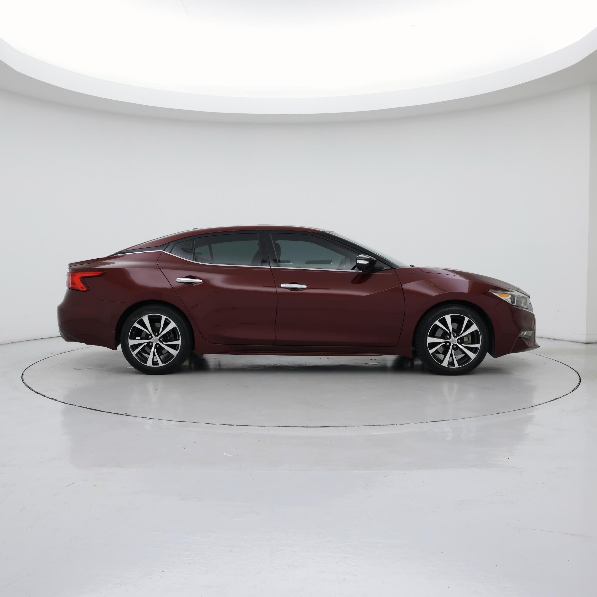 Thumbnail: 2017 Nissan Maxima - 7