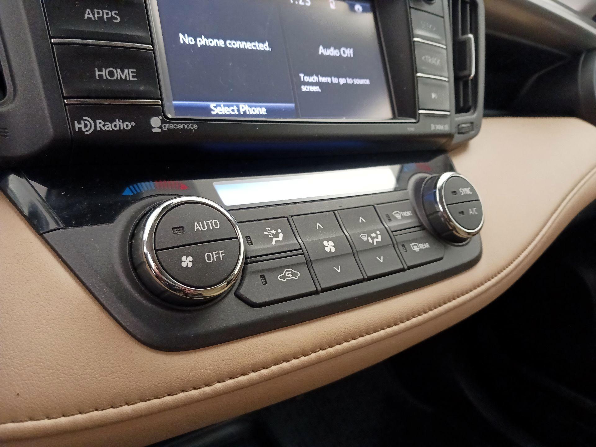 Thumbnail: 2017 Toyota RAV4 - 16