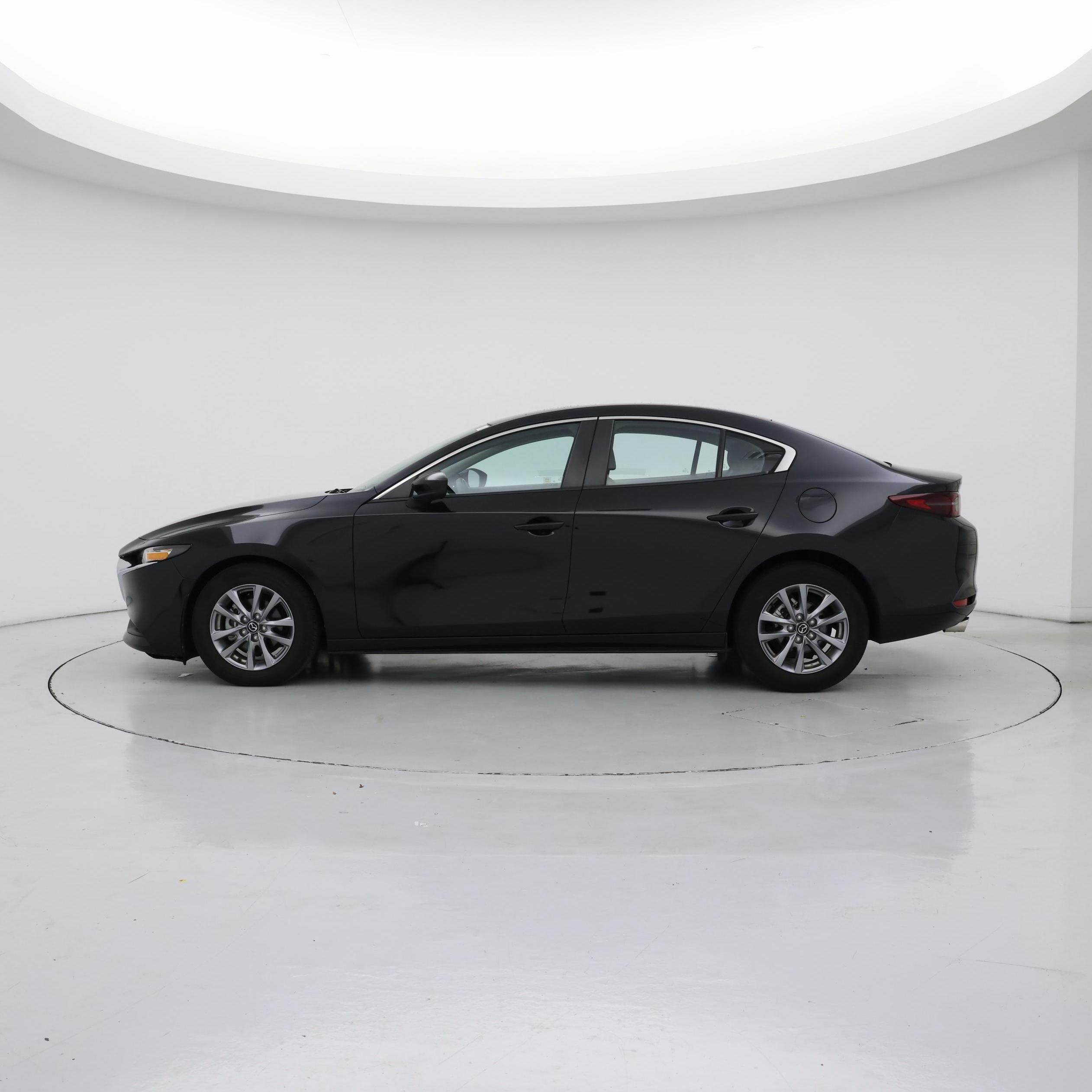 Thumbnail: 2021 Mazda Mazda3 - 3