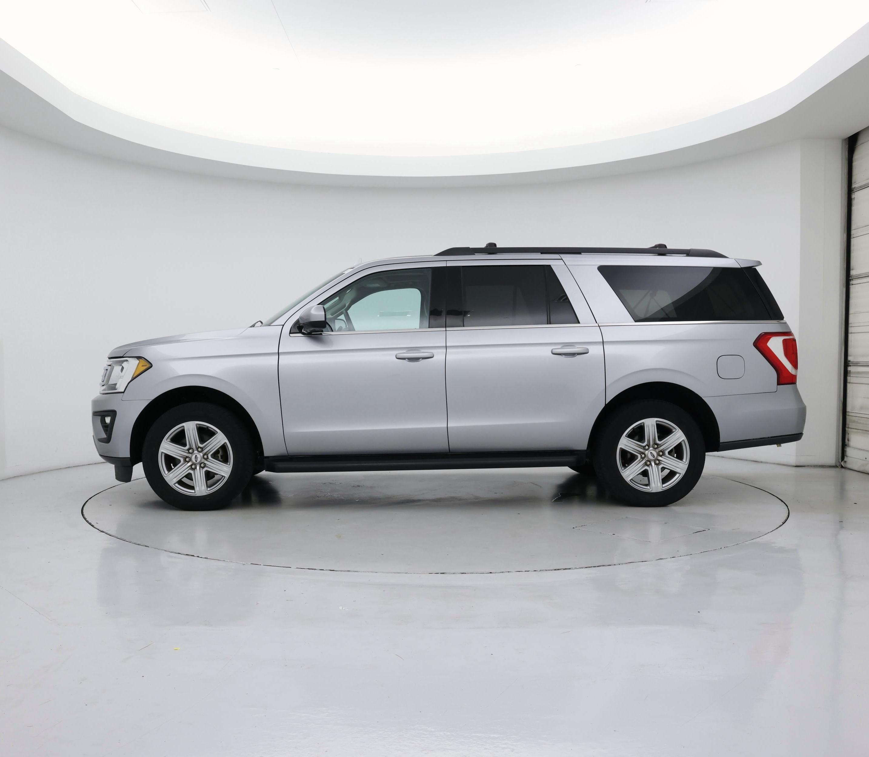 Thumbnail: 2021 Ford Expedition - 3