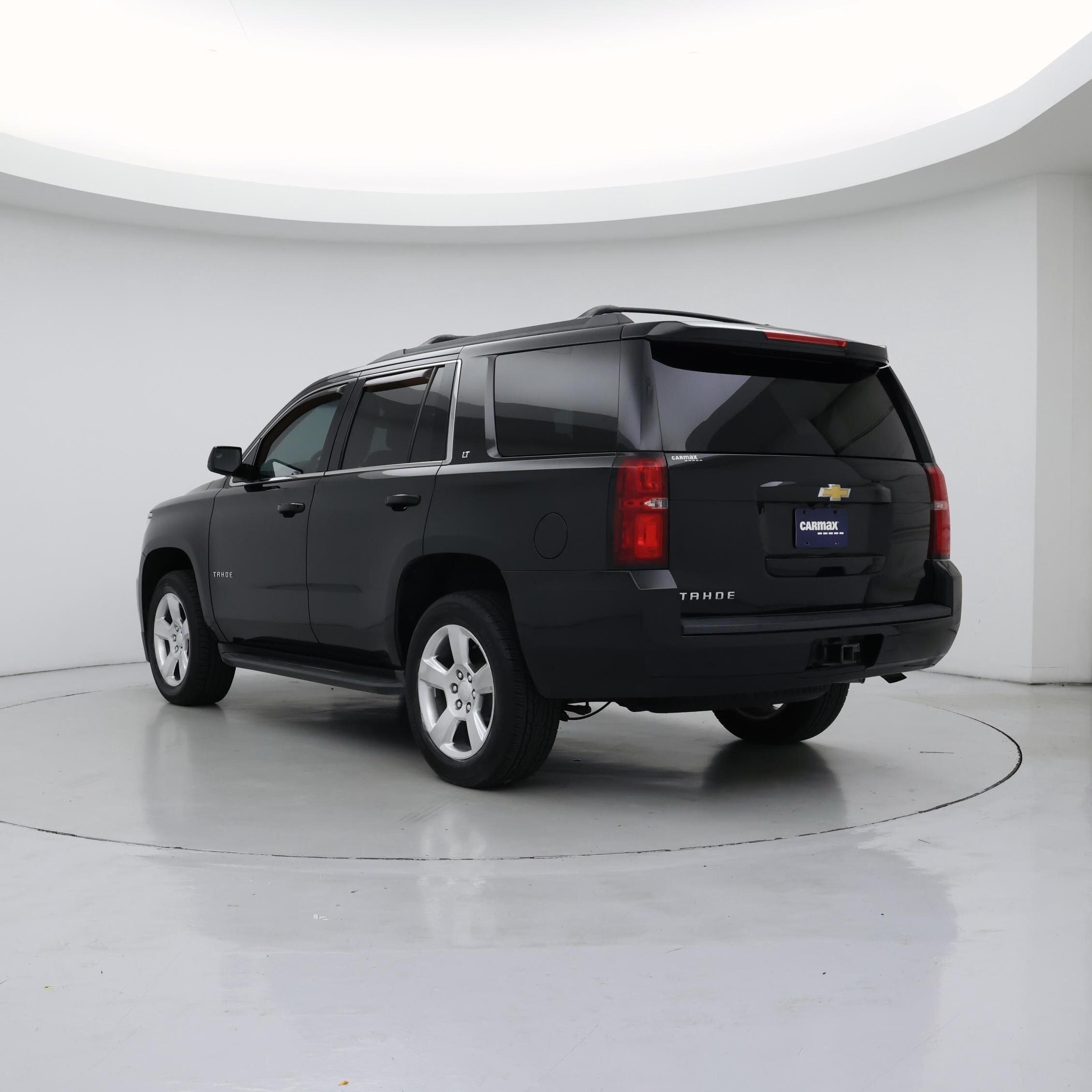 Thumbnail: 2016 Chevrolet Tahoe - 2