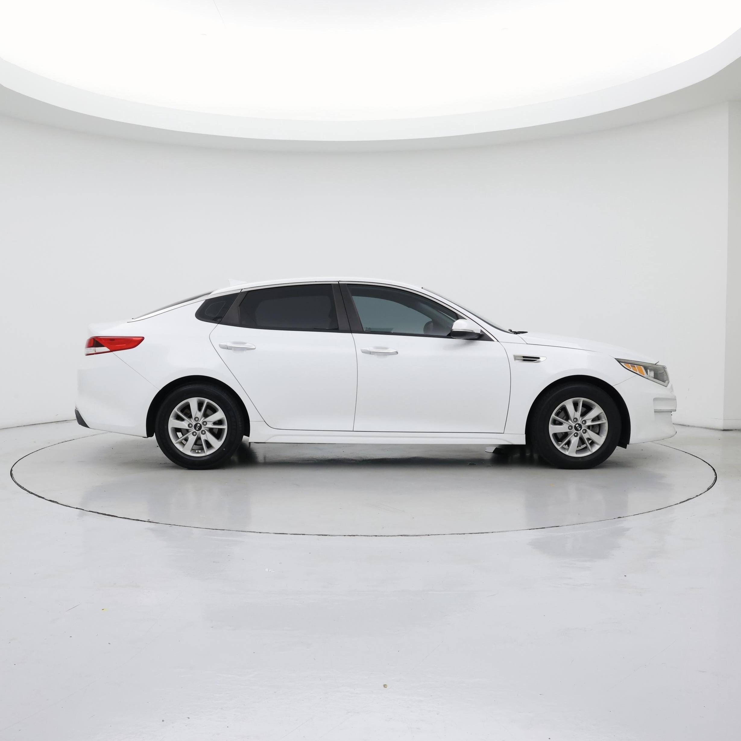 Thumbnail: 2018 Kia Optima - 7