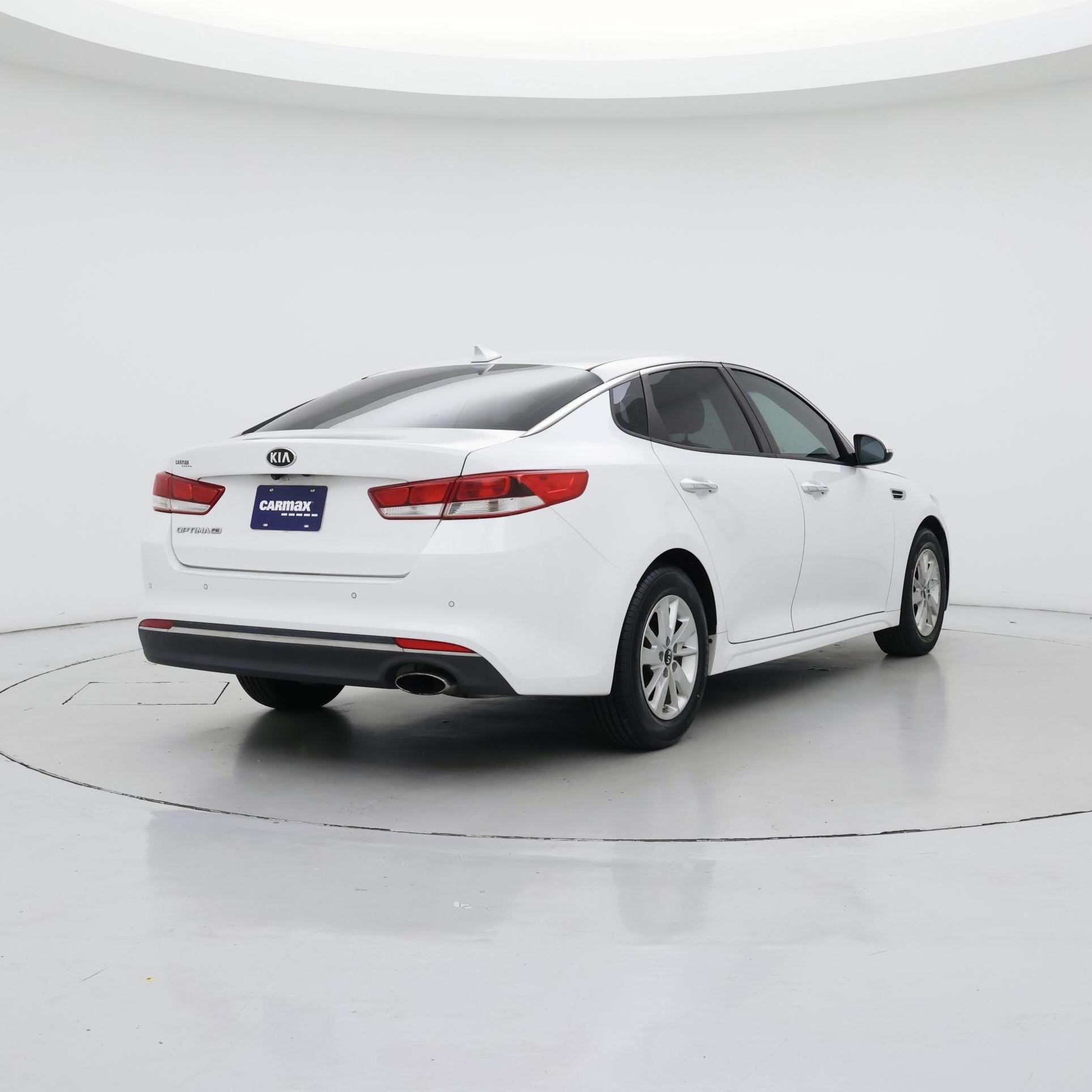 Thumbnail: 2018 Kia Optima - 8