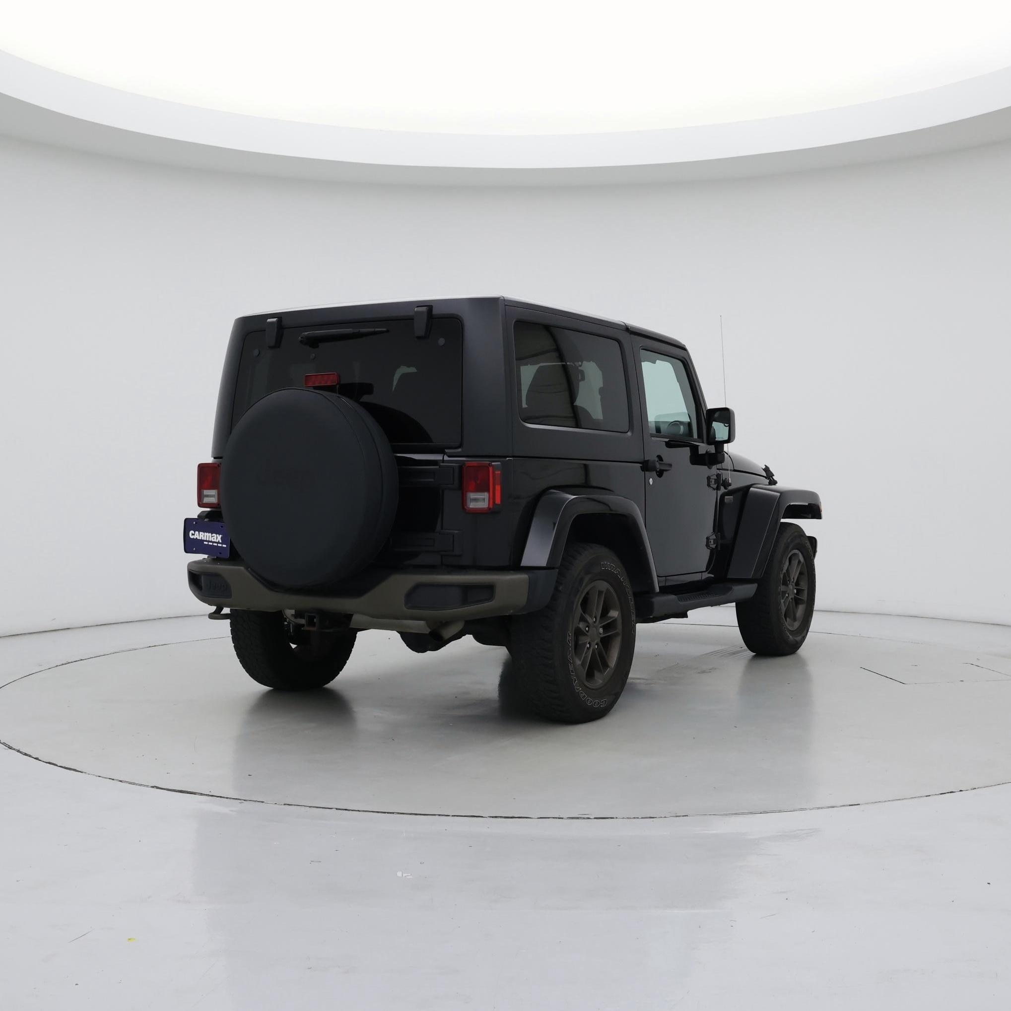 Thumbnail: 2016 Jeep Wrangler - 8