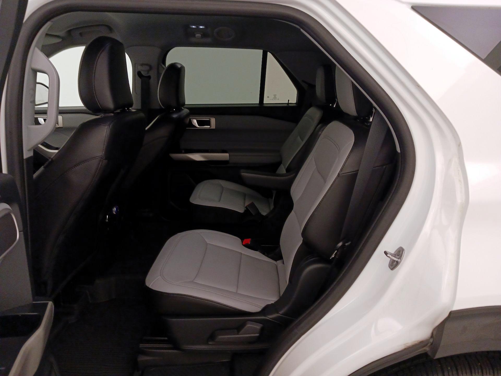 Thumbnail: 2021 Ford Explorer - 20