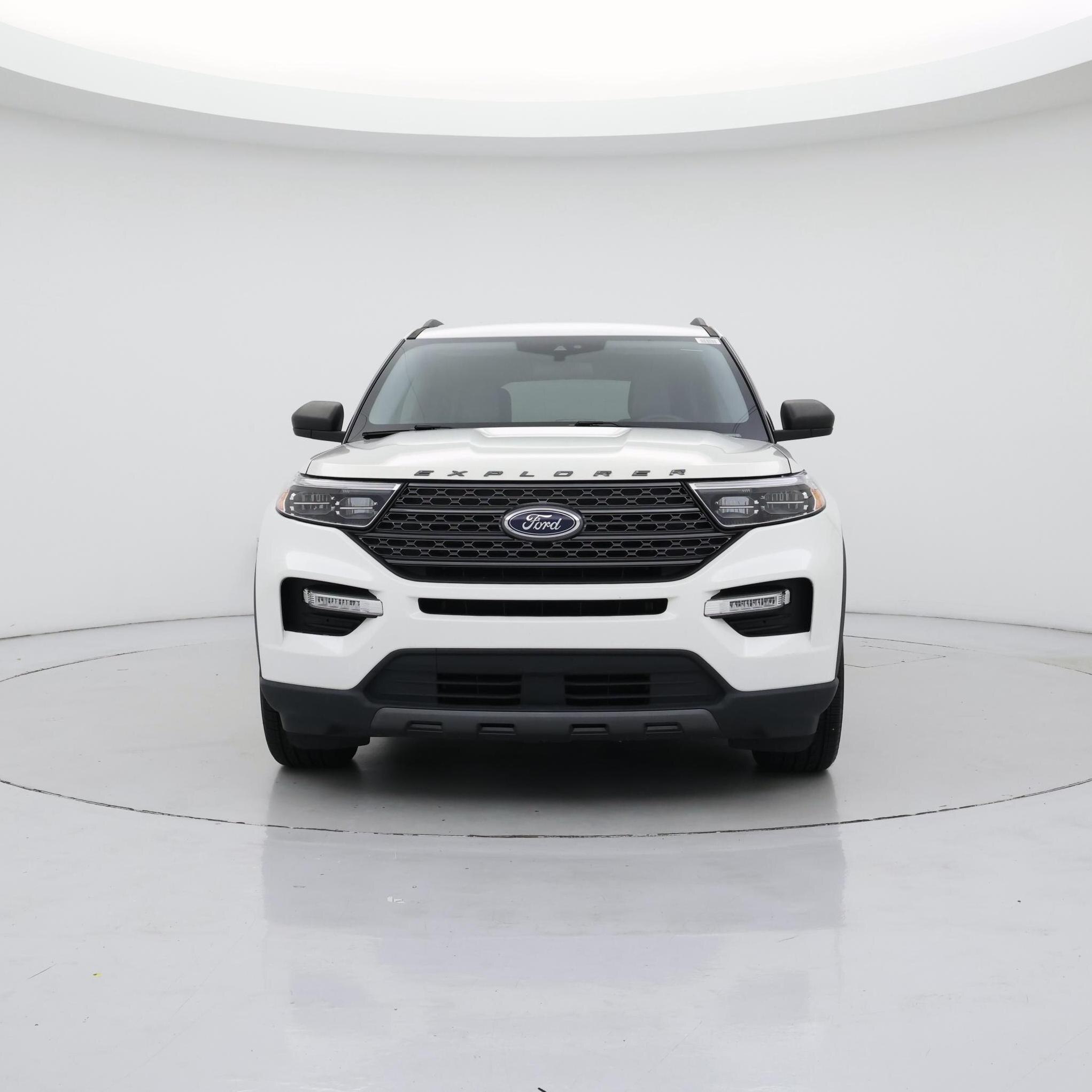 Thumbnail: 2021 Ford Explorer - 5