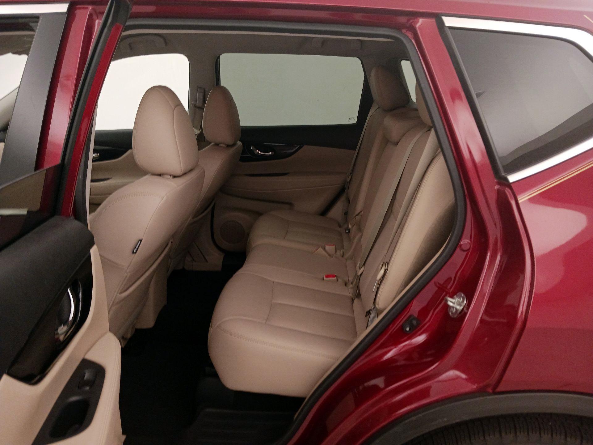 Thumbnail: 2020 Nissan Rogue - 19