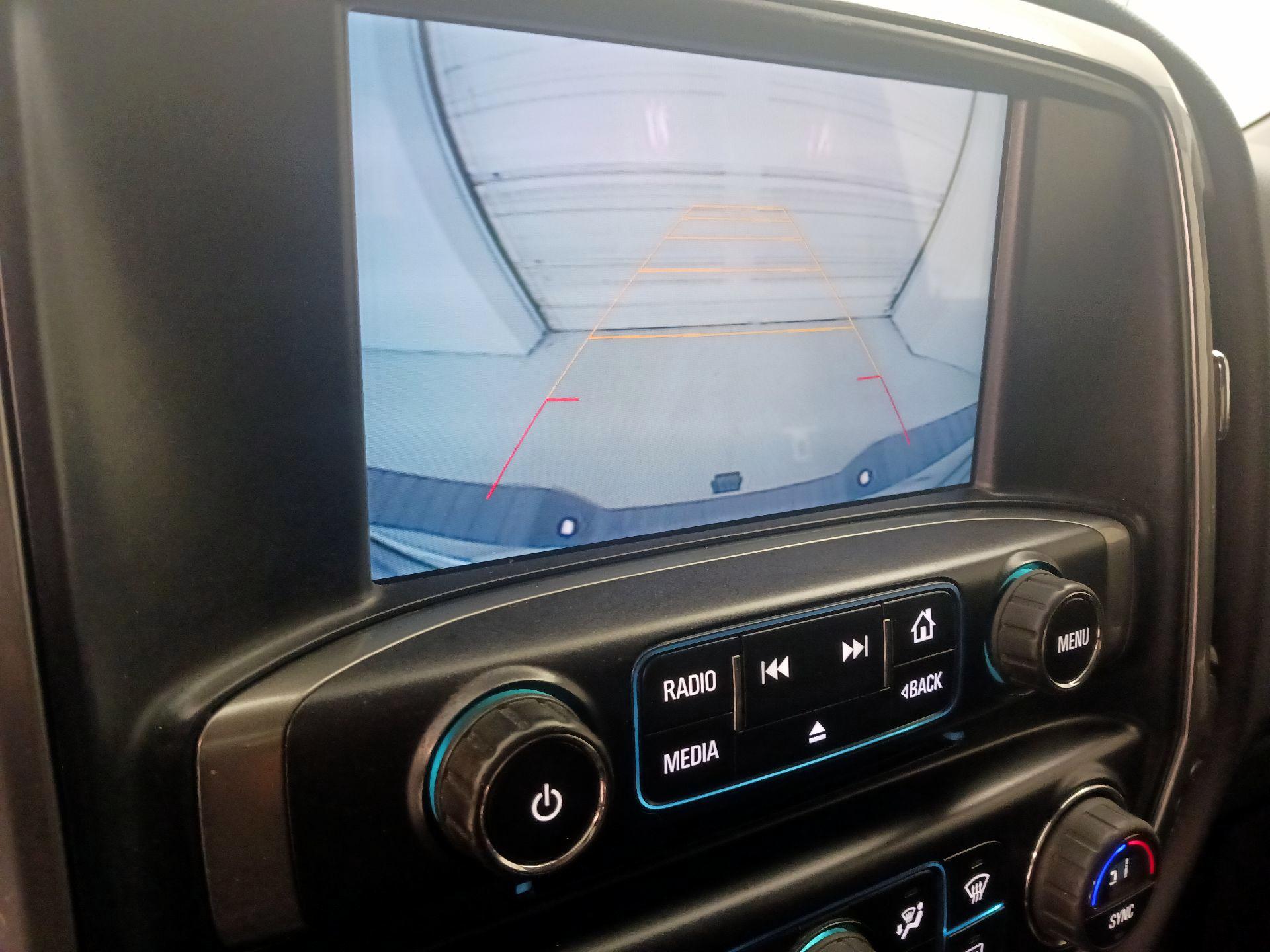 Thumbnail: 2015 Chevrolet Silverado 2500 - 15