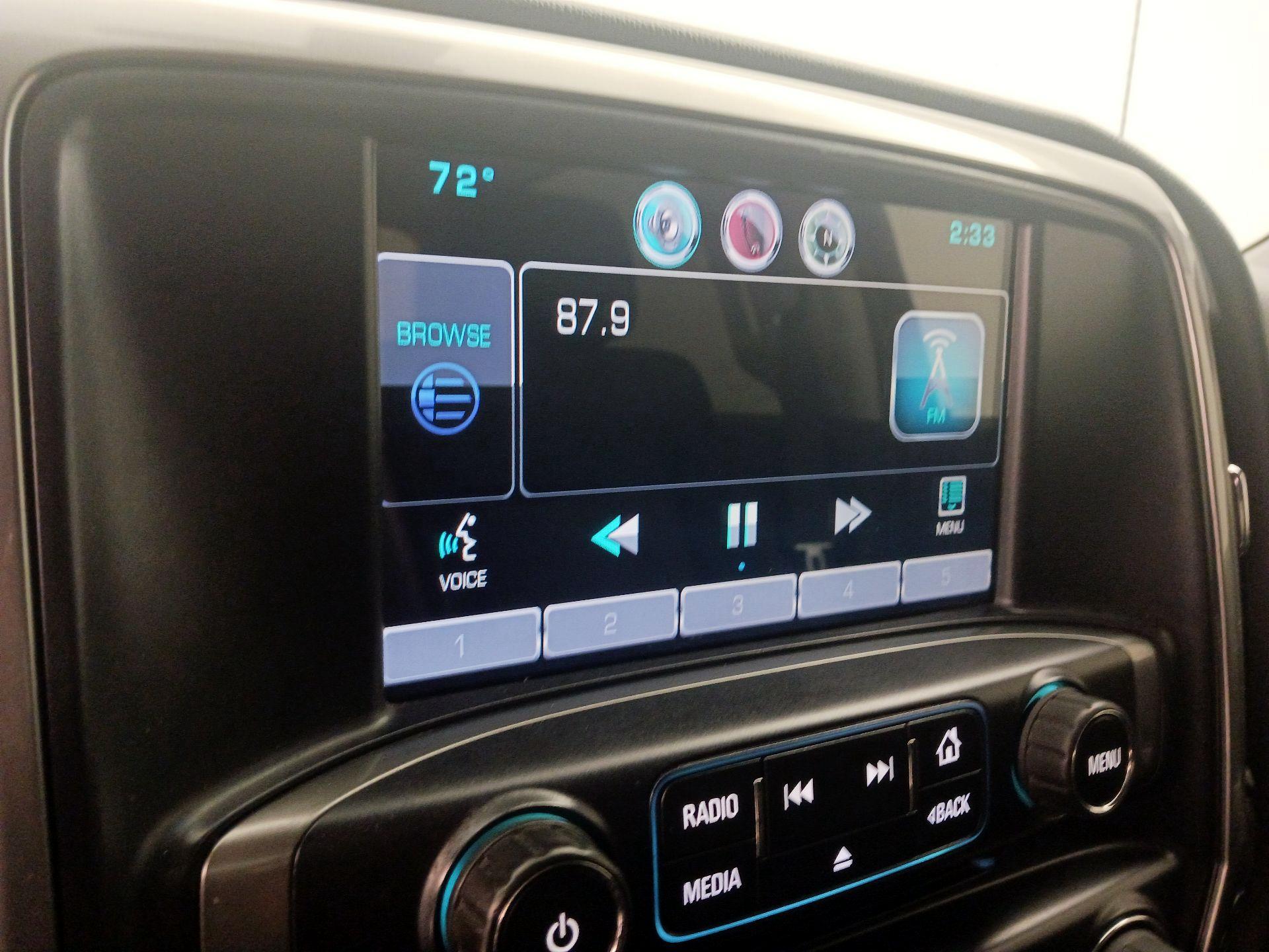 Thumbnail: 2015 Chevrolet Silverado 2500 - 16