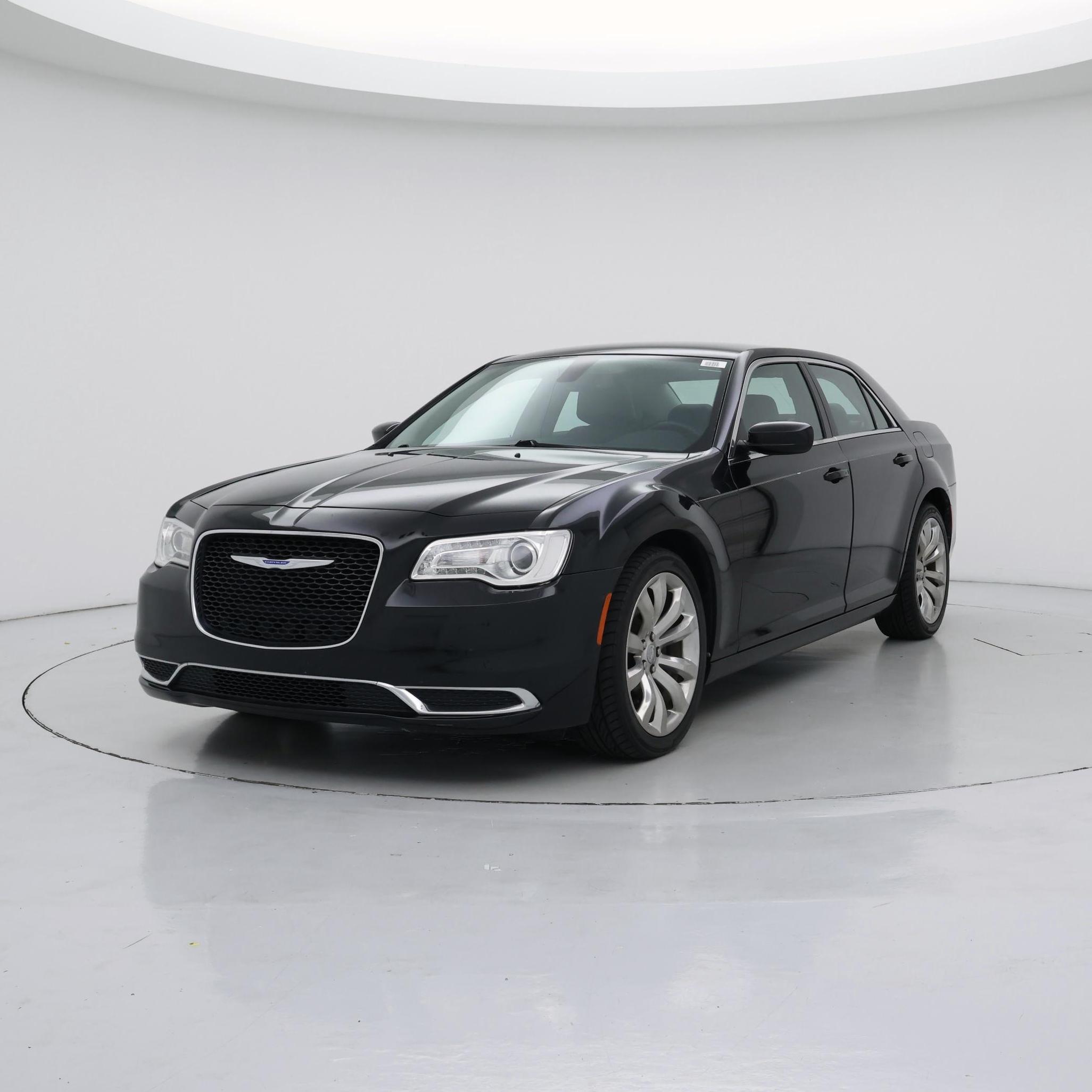 Thumbnail: 2018 Chrysler 300 - 4