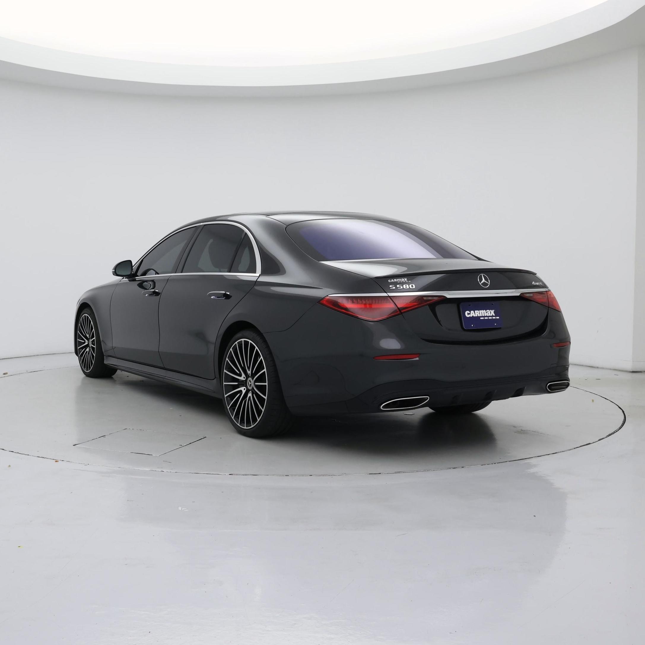 Thumbnail: 2022 Mercedes-Benz S-Class - 2