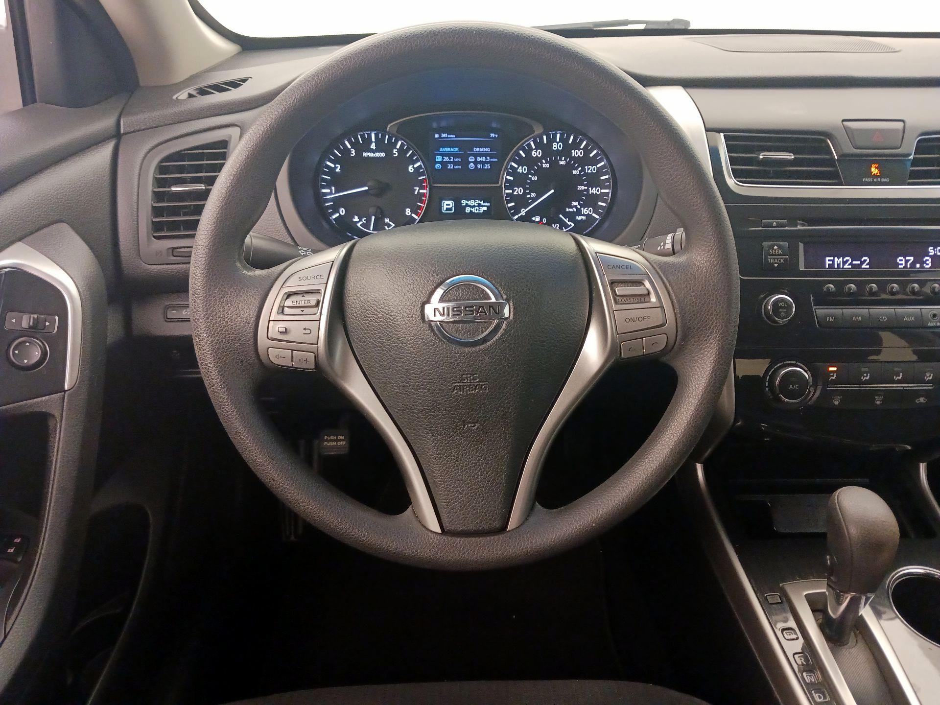 Thumbnail: 2014 Nissan Altima - 10