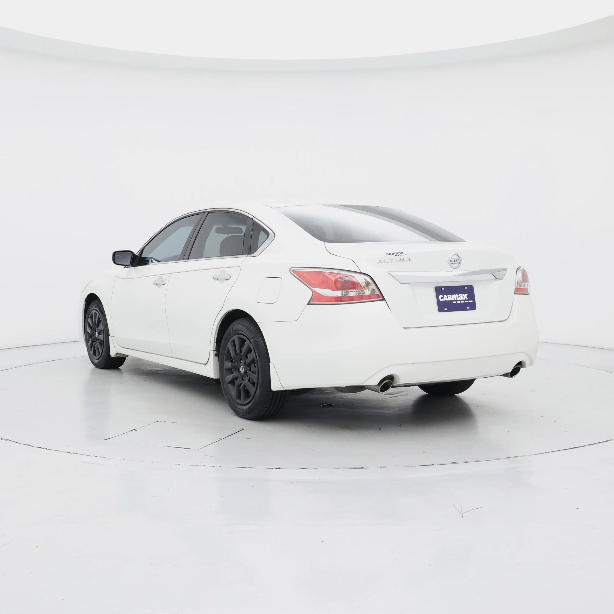 Thumbnail: 2014 Nissan Altima - 2
