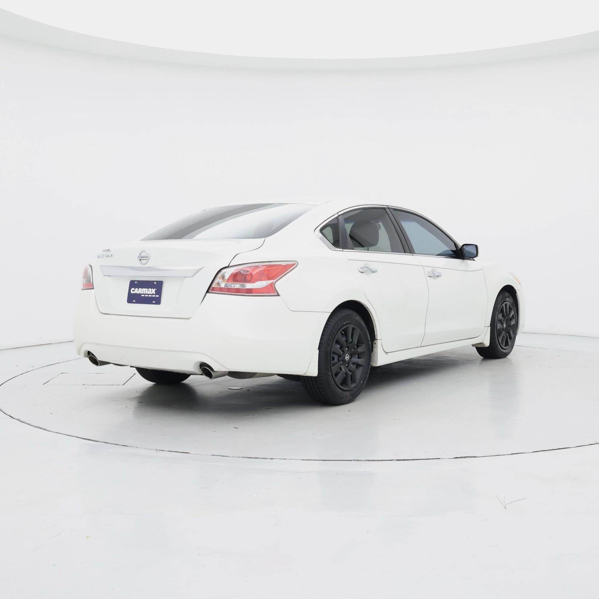Thumbnail: 2014 Nissan Altima - 8