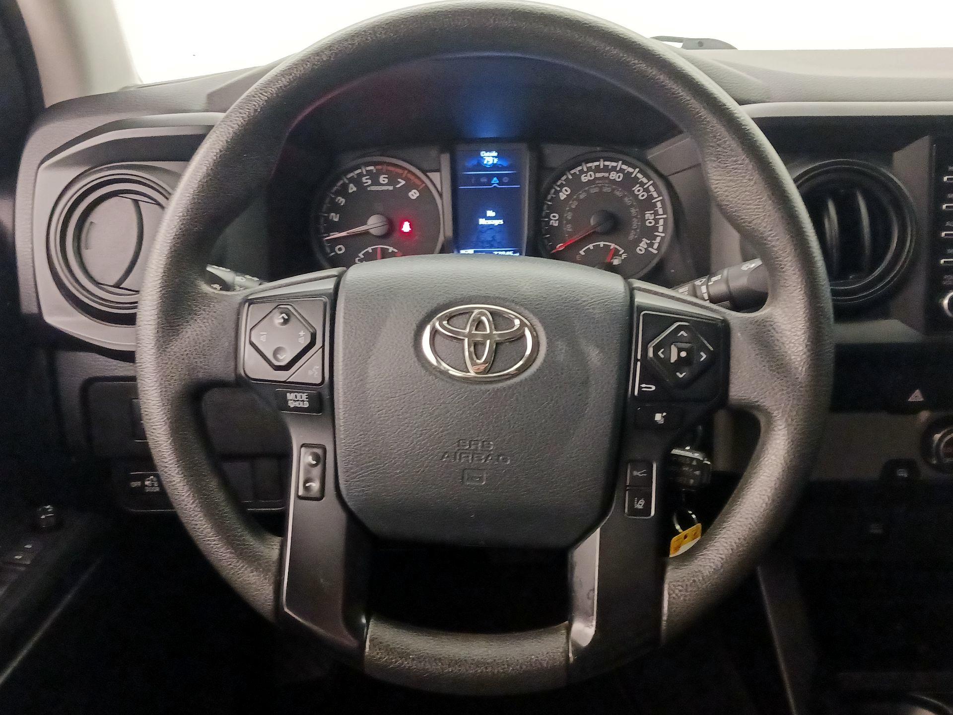 Thumbnail: 2020 Toyota Tacoma - 10