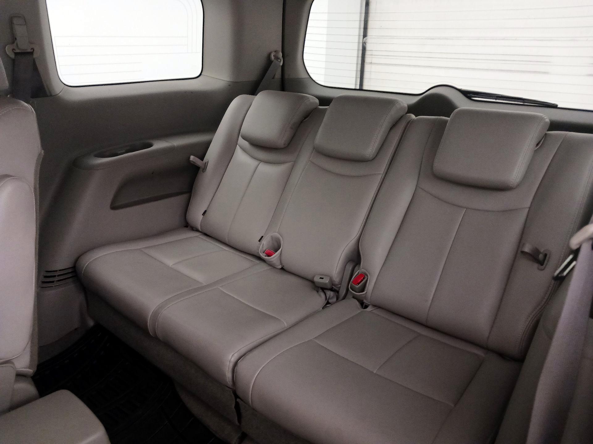 Thumbnail: 2015 Nissan Quest - 20