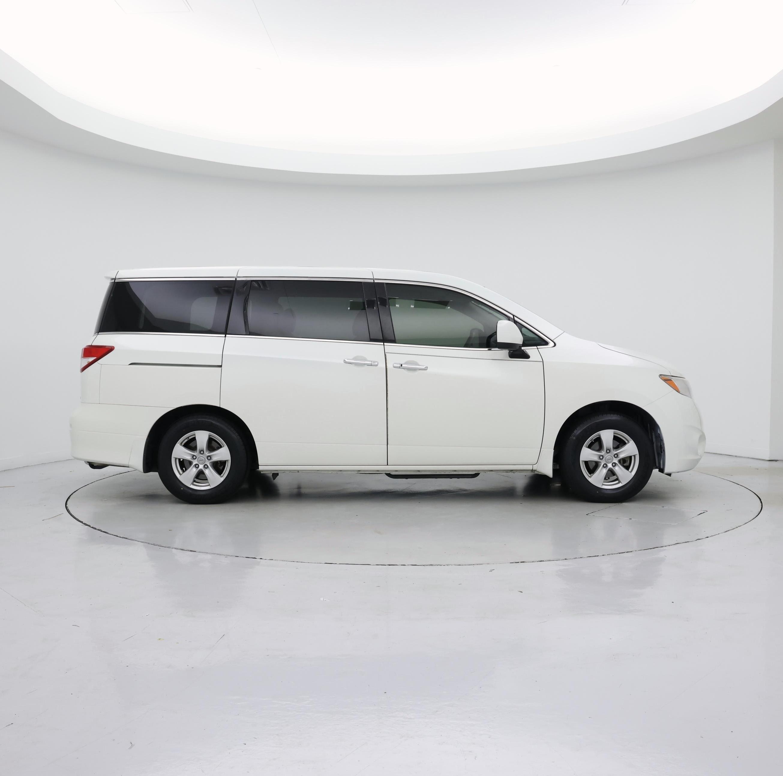 Thumbnail: 2015 Nissan Quest - 7