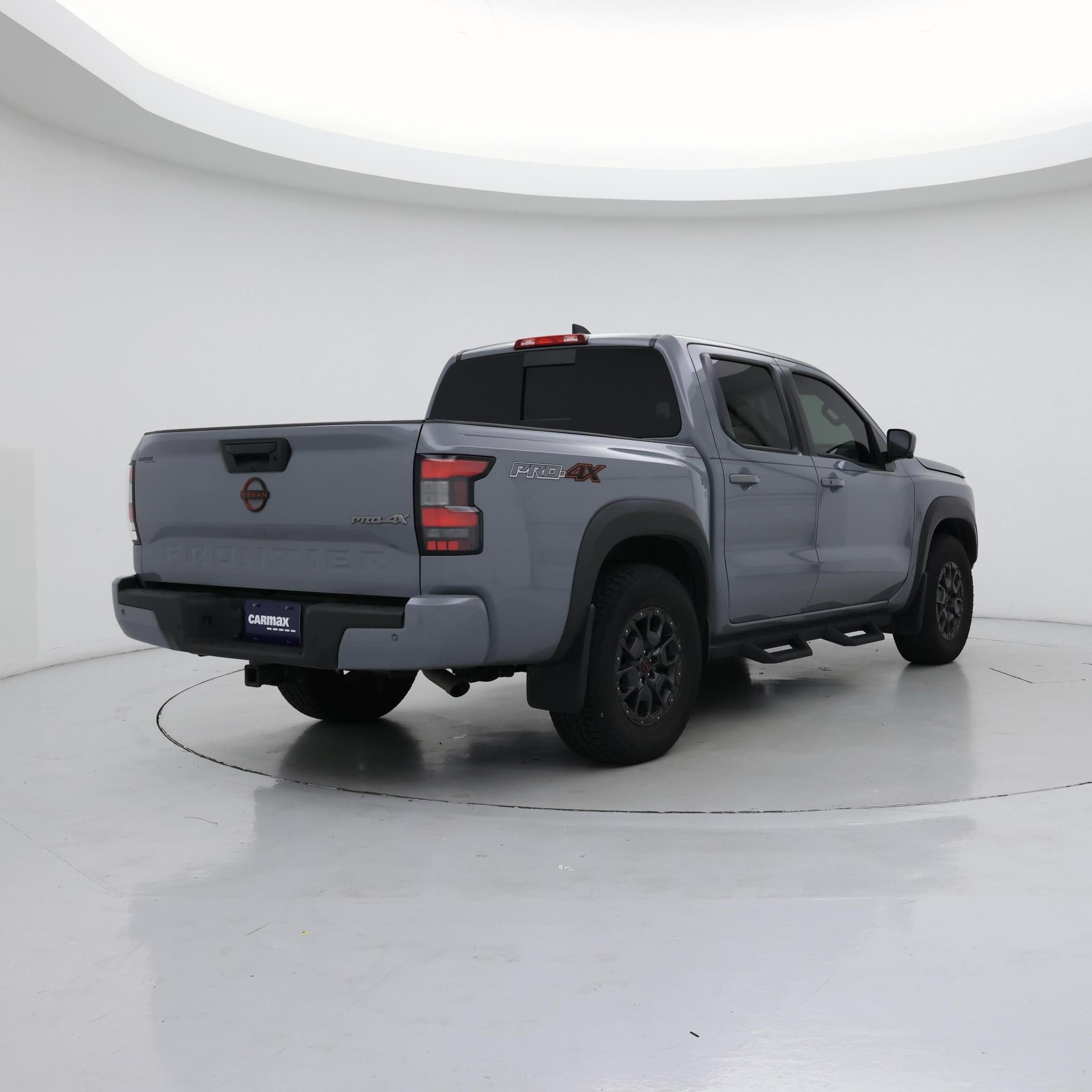 Thumbnail: 2023 Nissan Frontier - 8