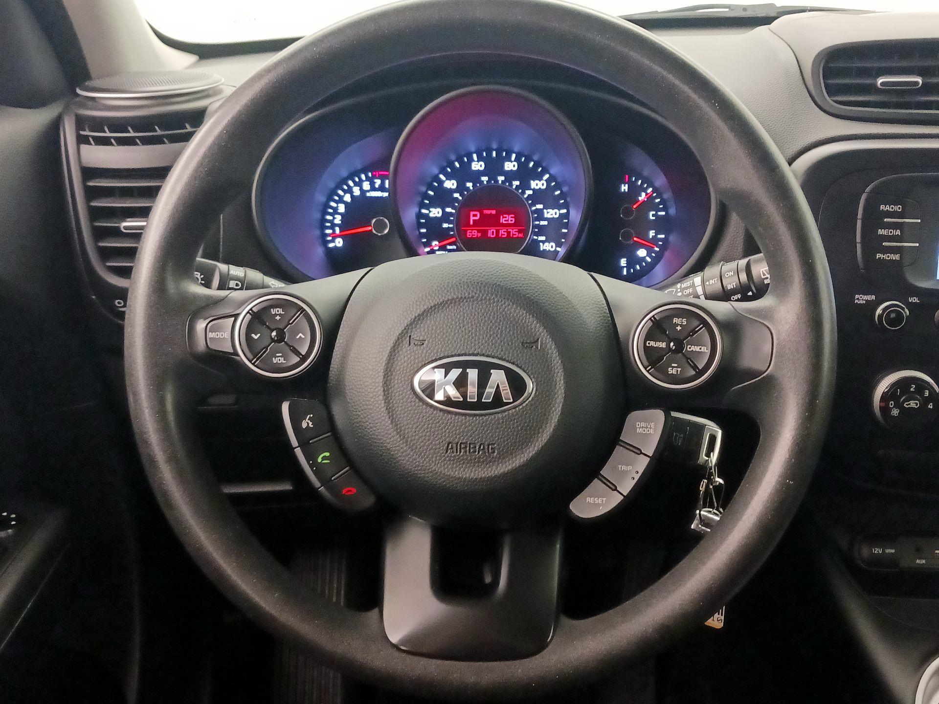 Thumbnail: 2019 Kia Soul - 10