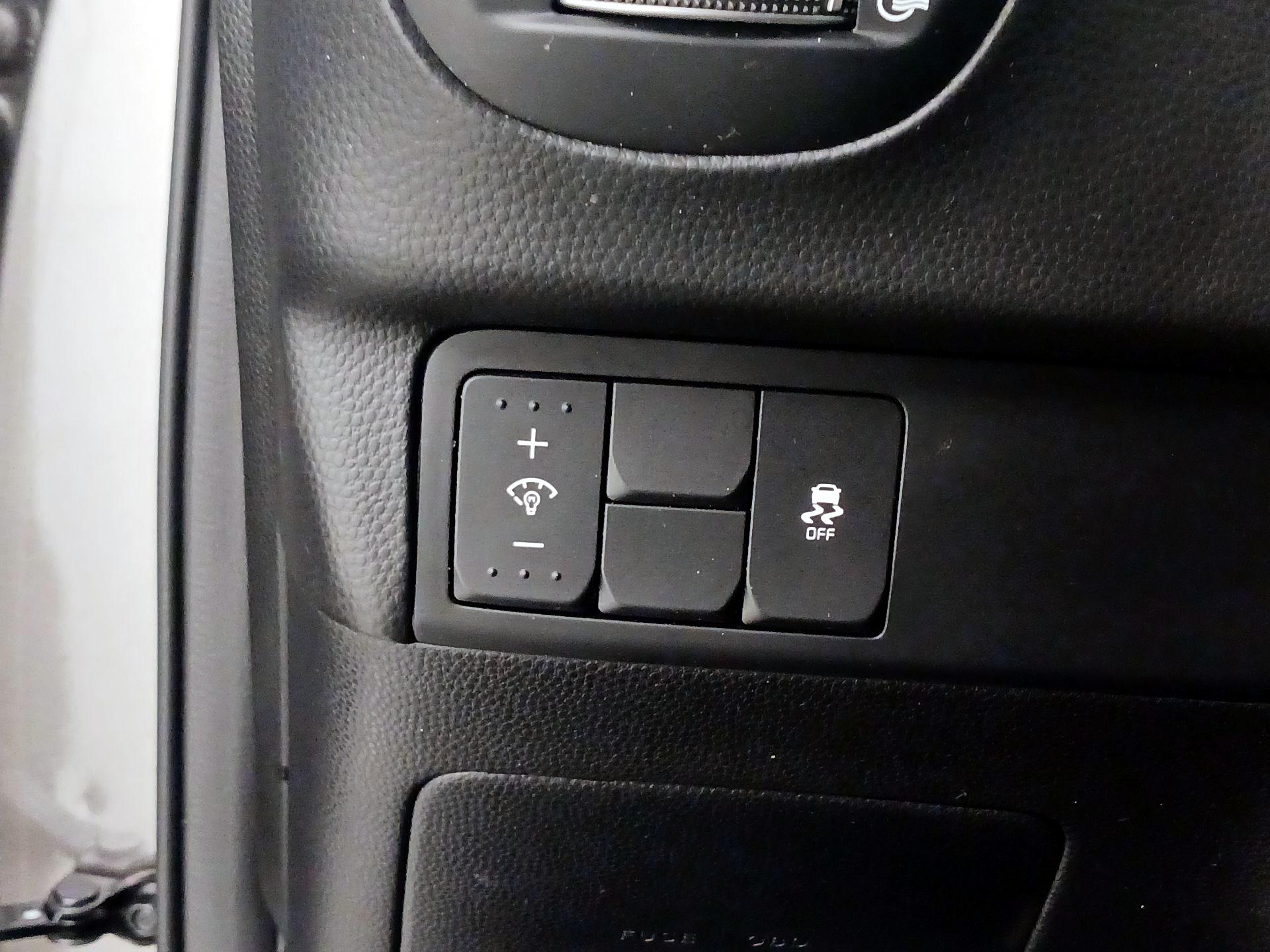 Thumbnail: 2019 Kia Soul - 13
