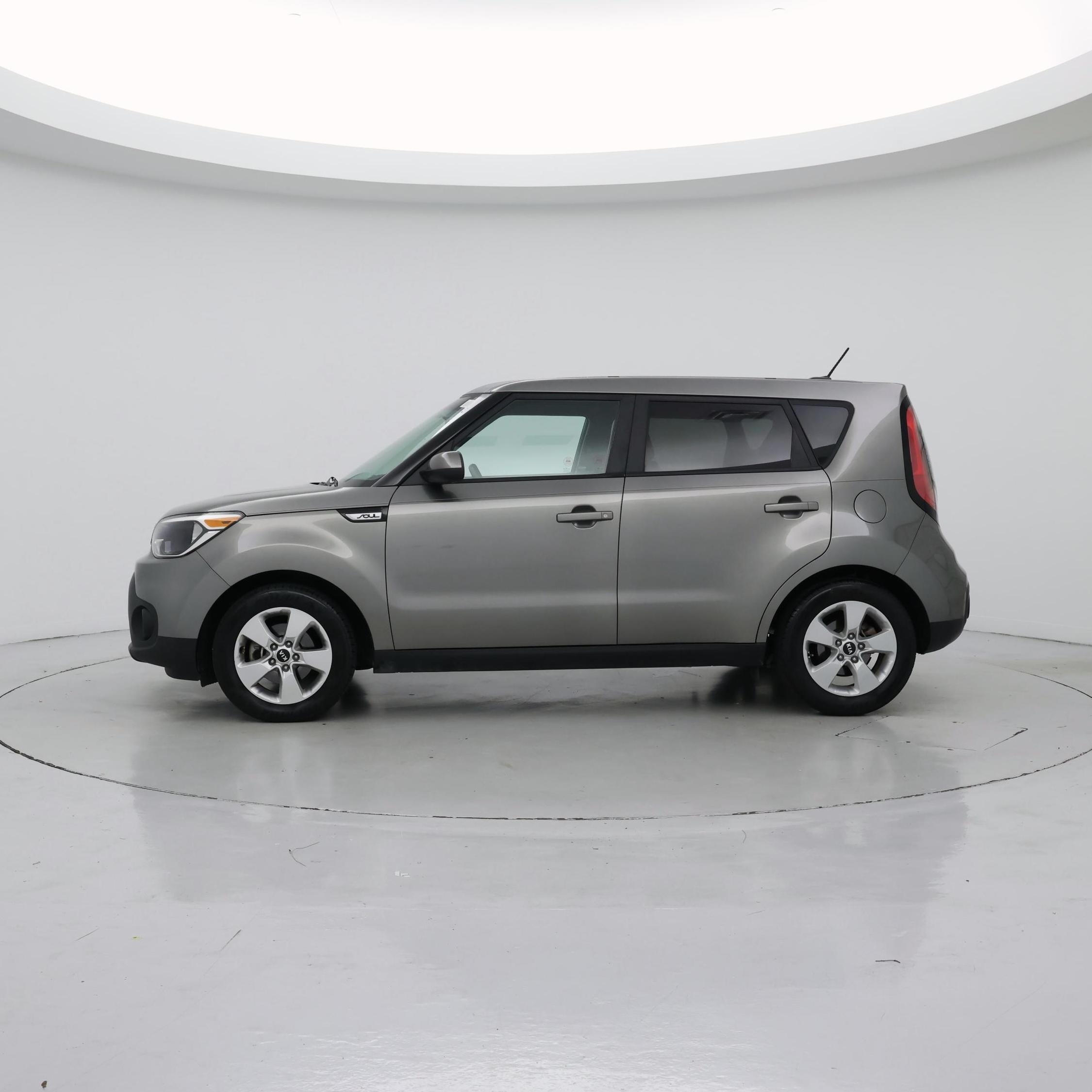 Thumbnail: 2019 Kia Soul - 3