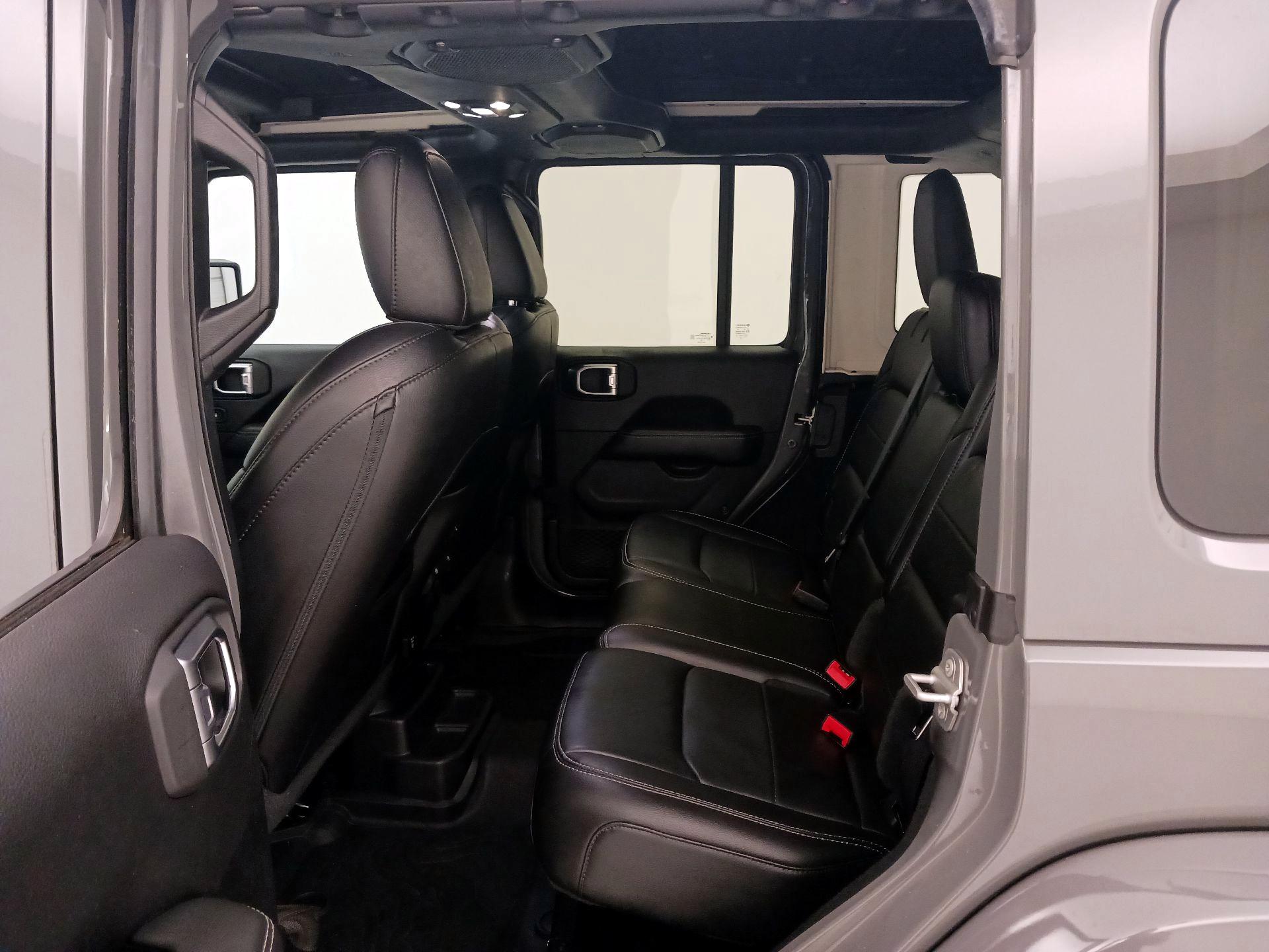 Thumbnail: 2020 Jeep Wrangler - 20