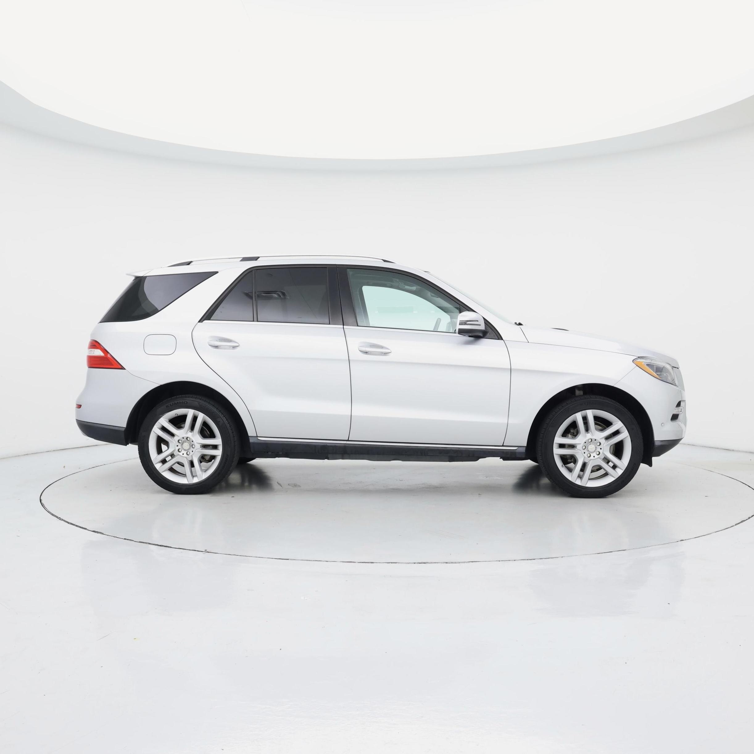 Thumbnail: 2015 Mercedes-Benz M-Class - 7