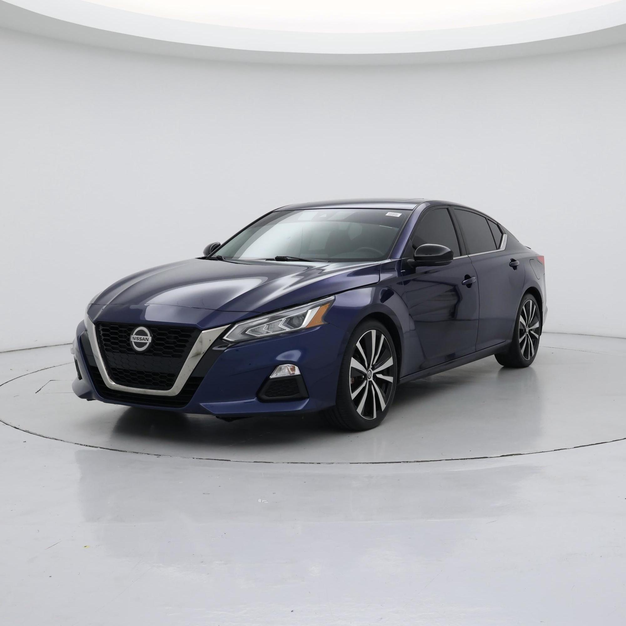 Thumbnail: 2020 Nissan Altima - 4