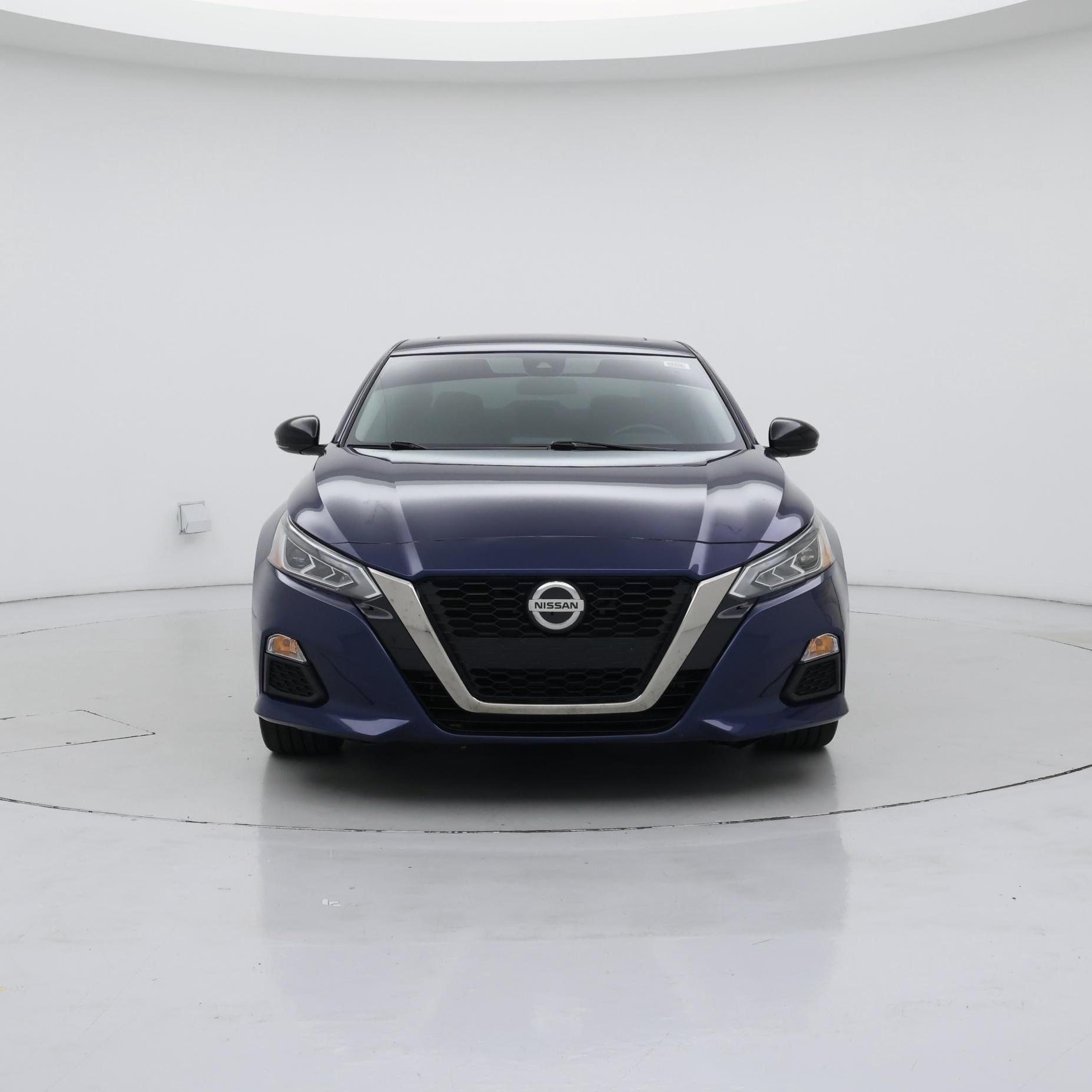 Thumbnail: 2020 Nissan Altima - 5