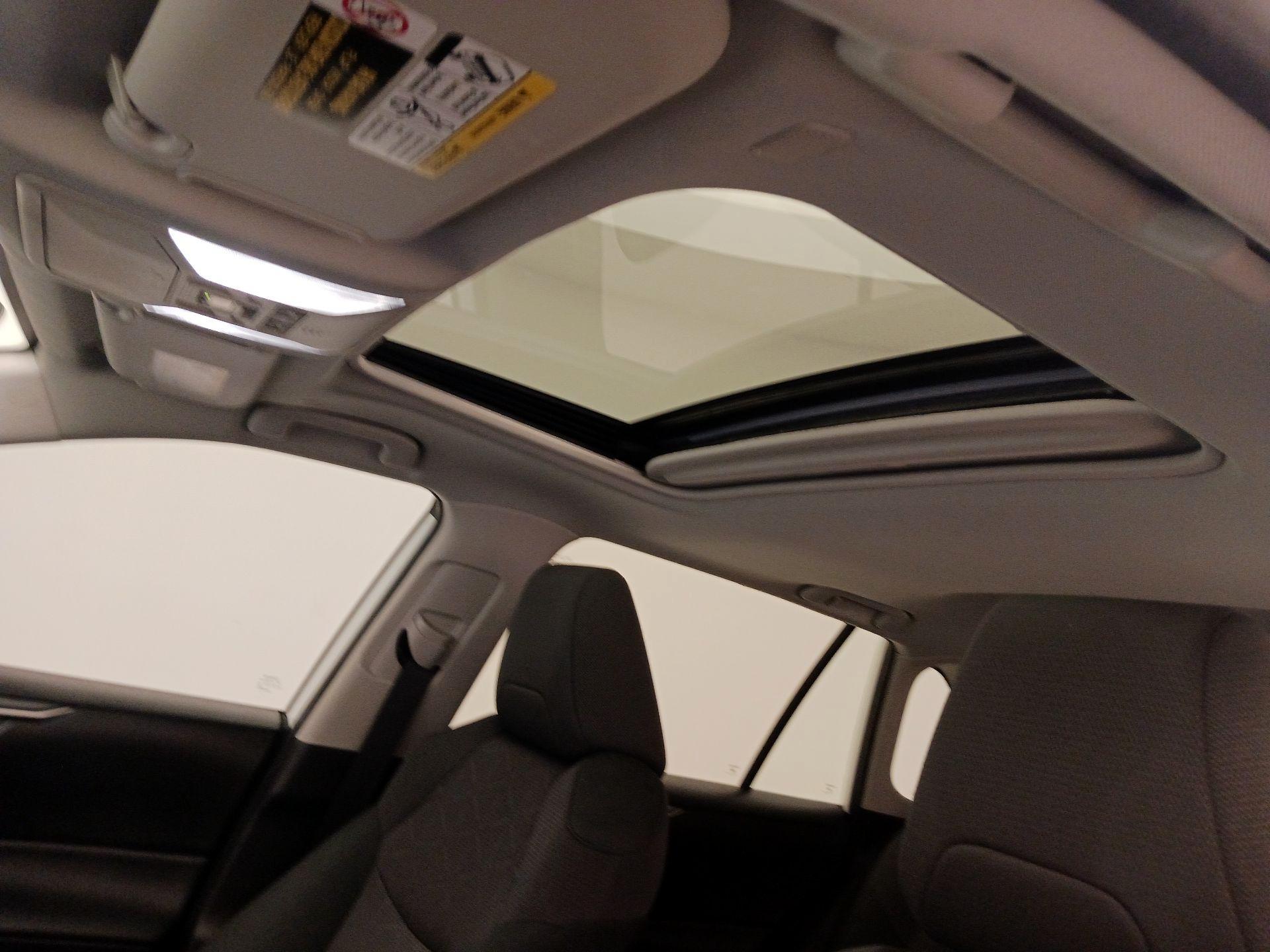 Thumbnail: 2024 Toyota RAV4 - 19
