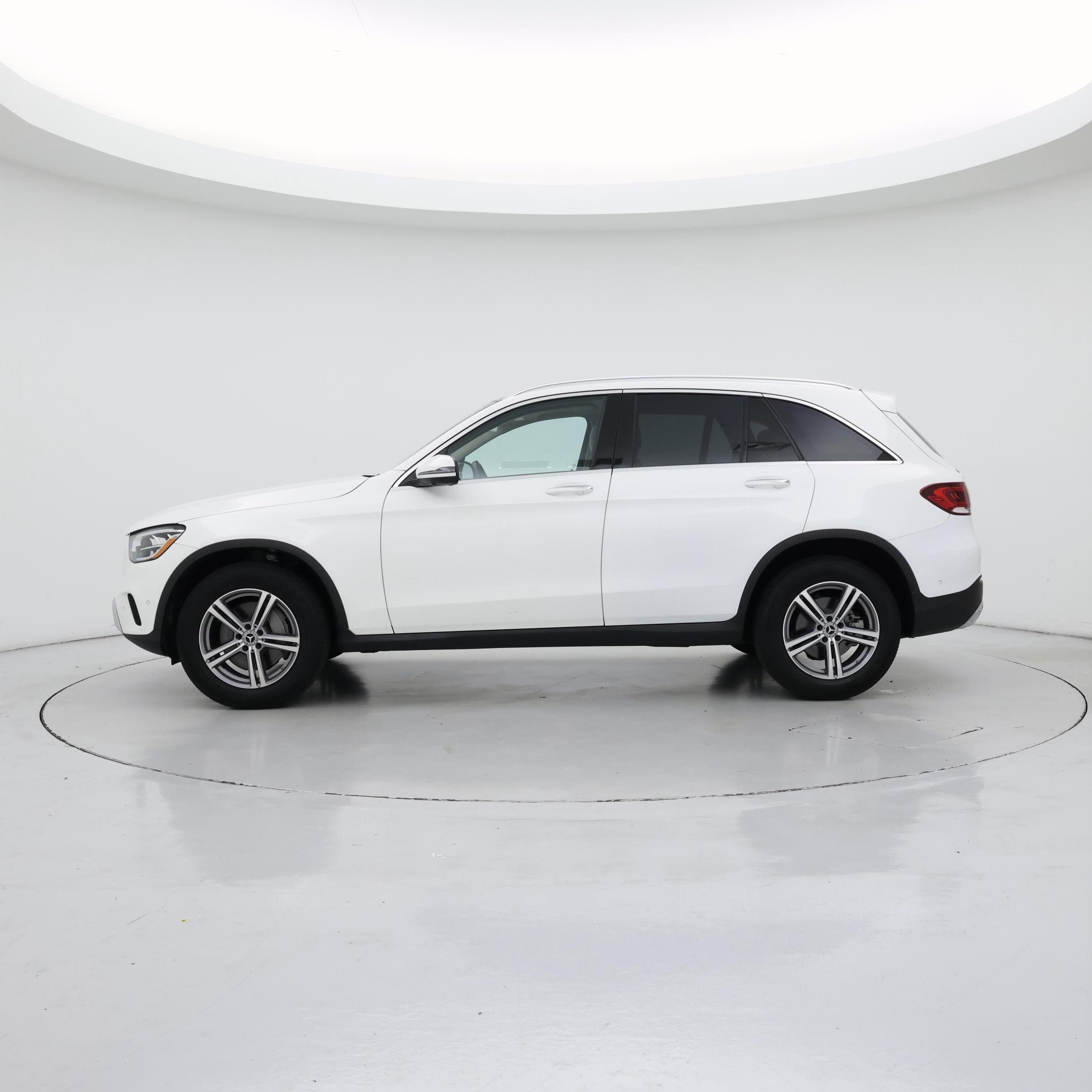 Thumbnail: 2022 Mercedes-Benz GLC - 3