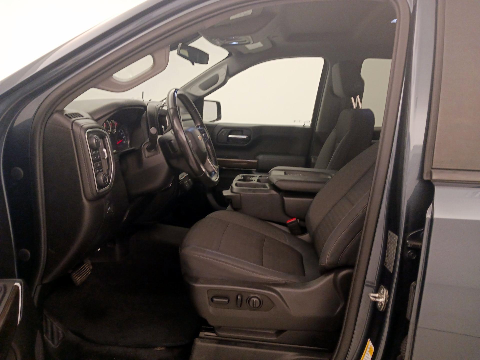 Thumbnail: 2019 Chevrolet Silverado 1500 - 11