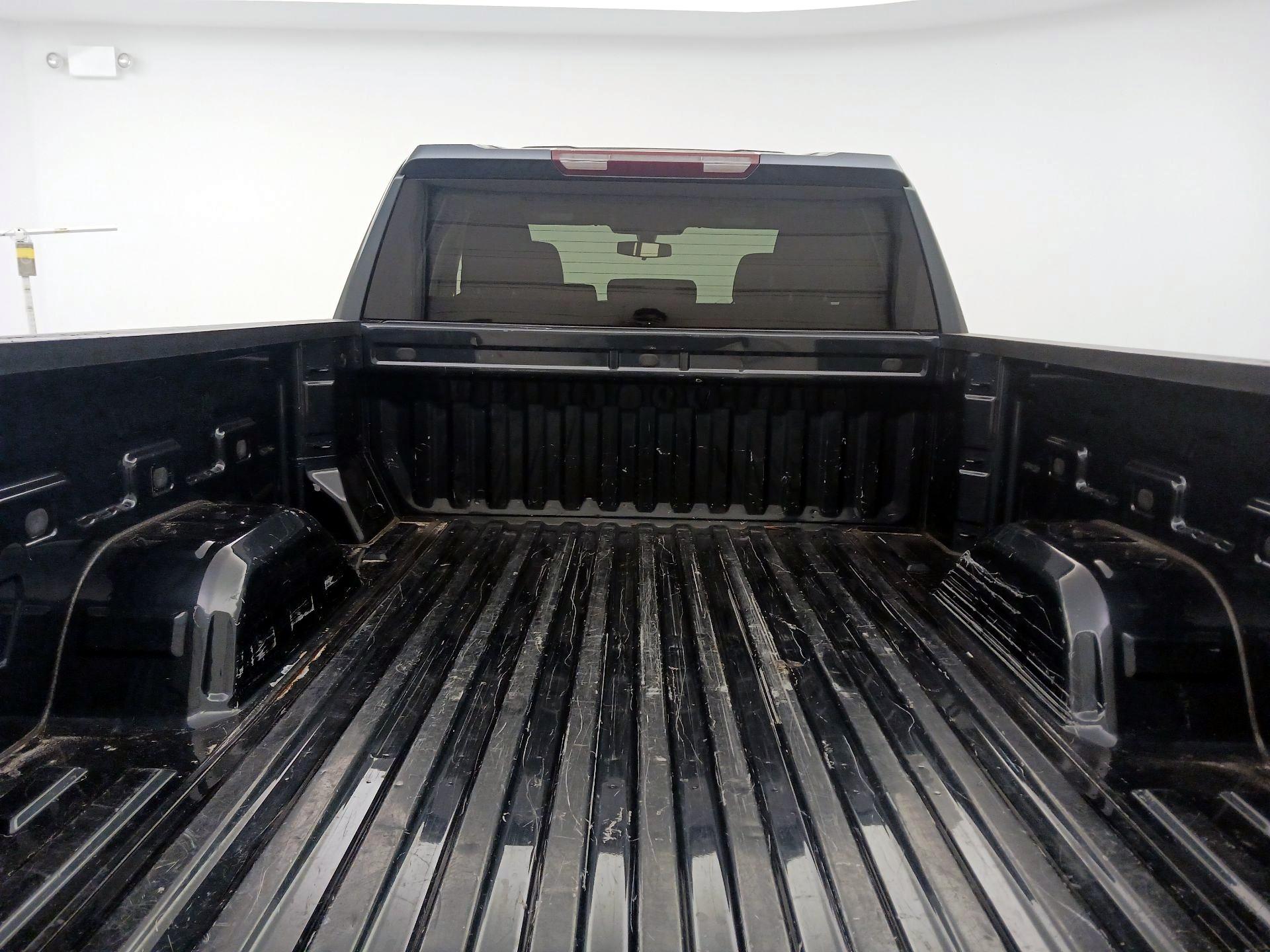 Thumbnail: 2019 Chevrolet Silverado 1500 - 20