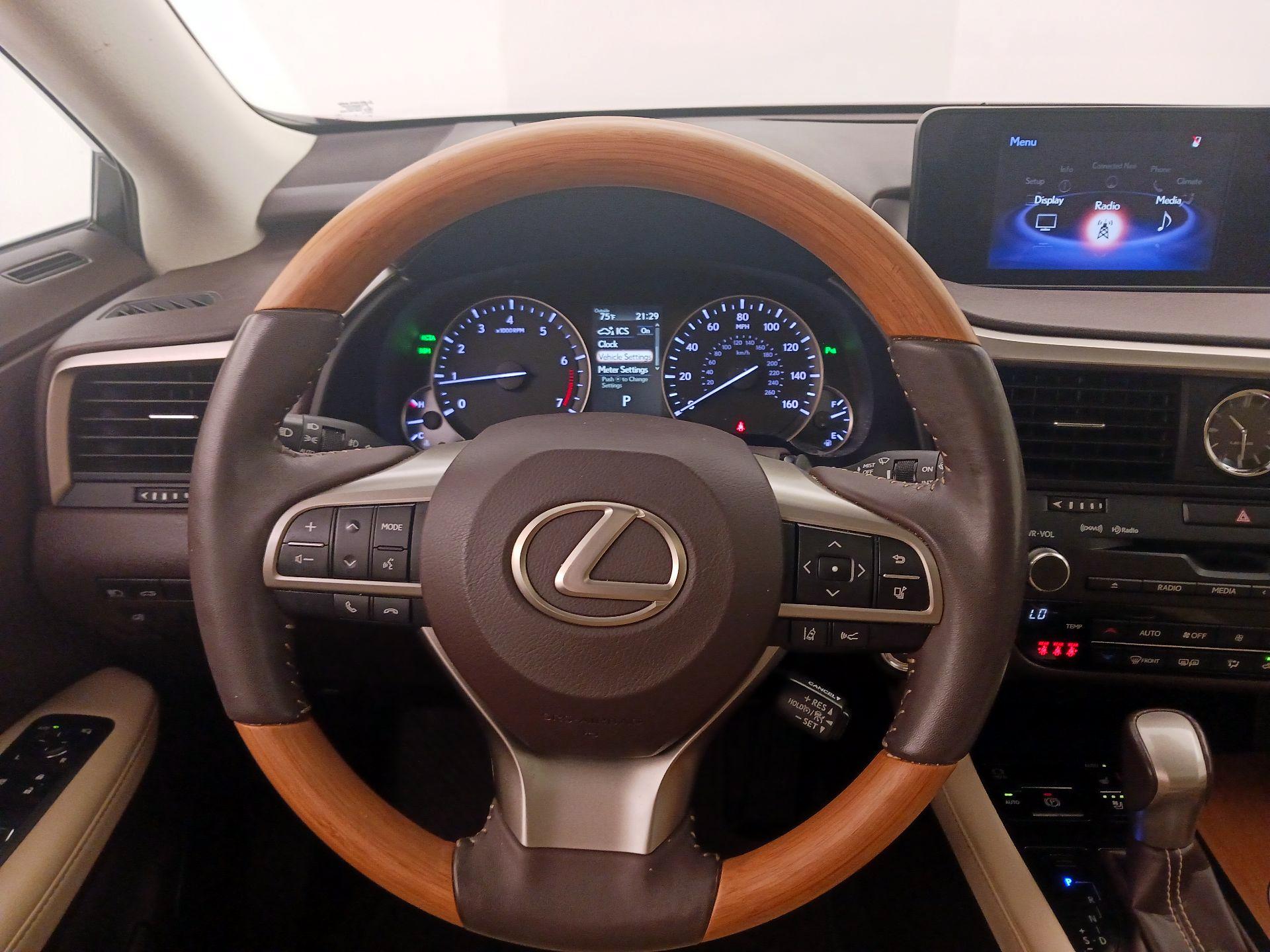 Thumbnail: 2018 Lexus RX - 10
