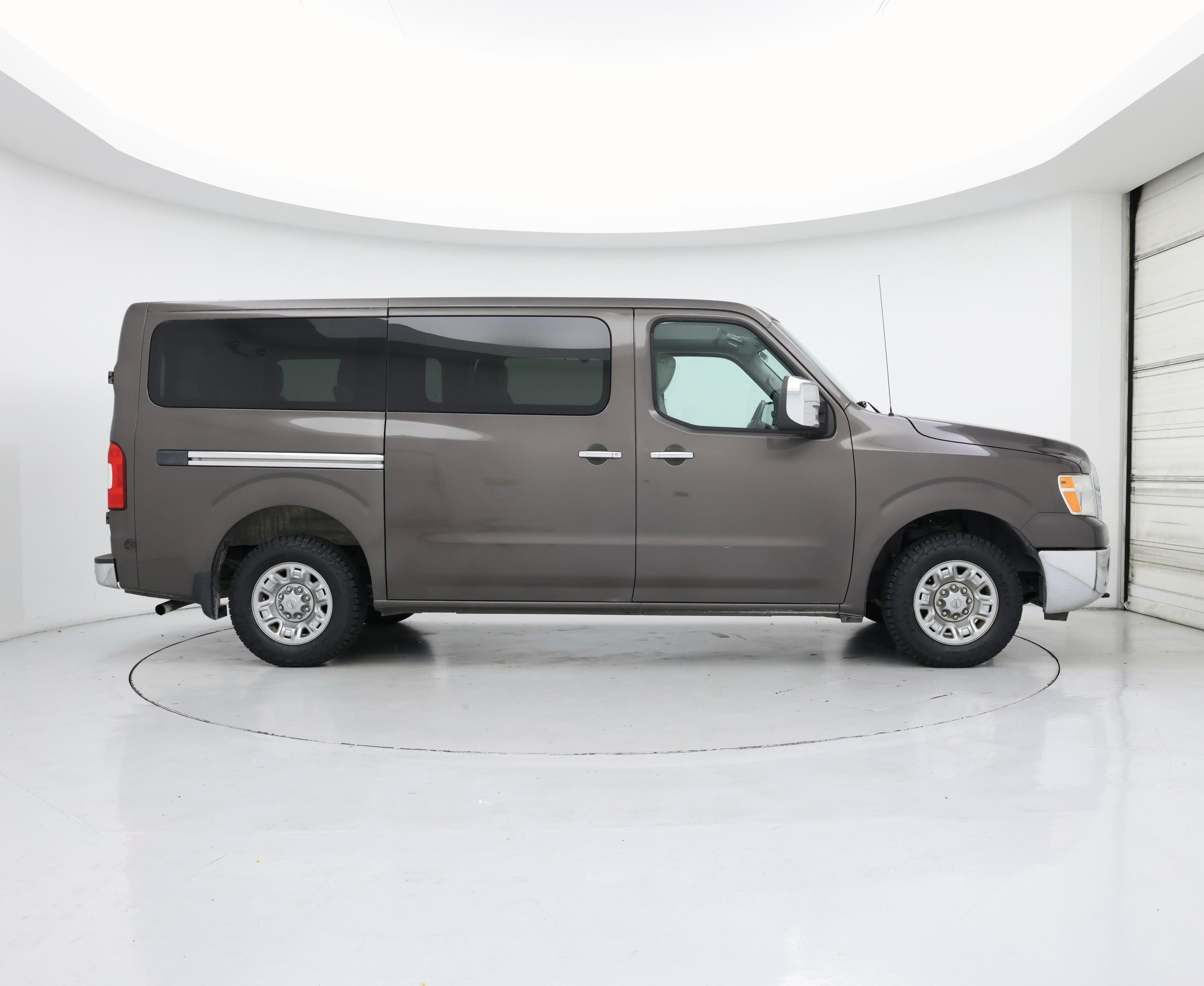 Thumbnail: 2017 Nissan NV - 7