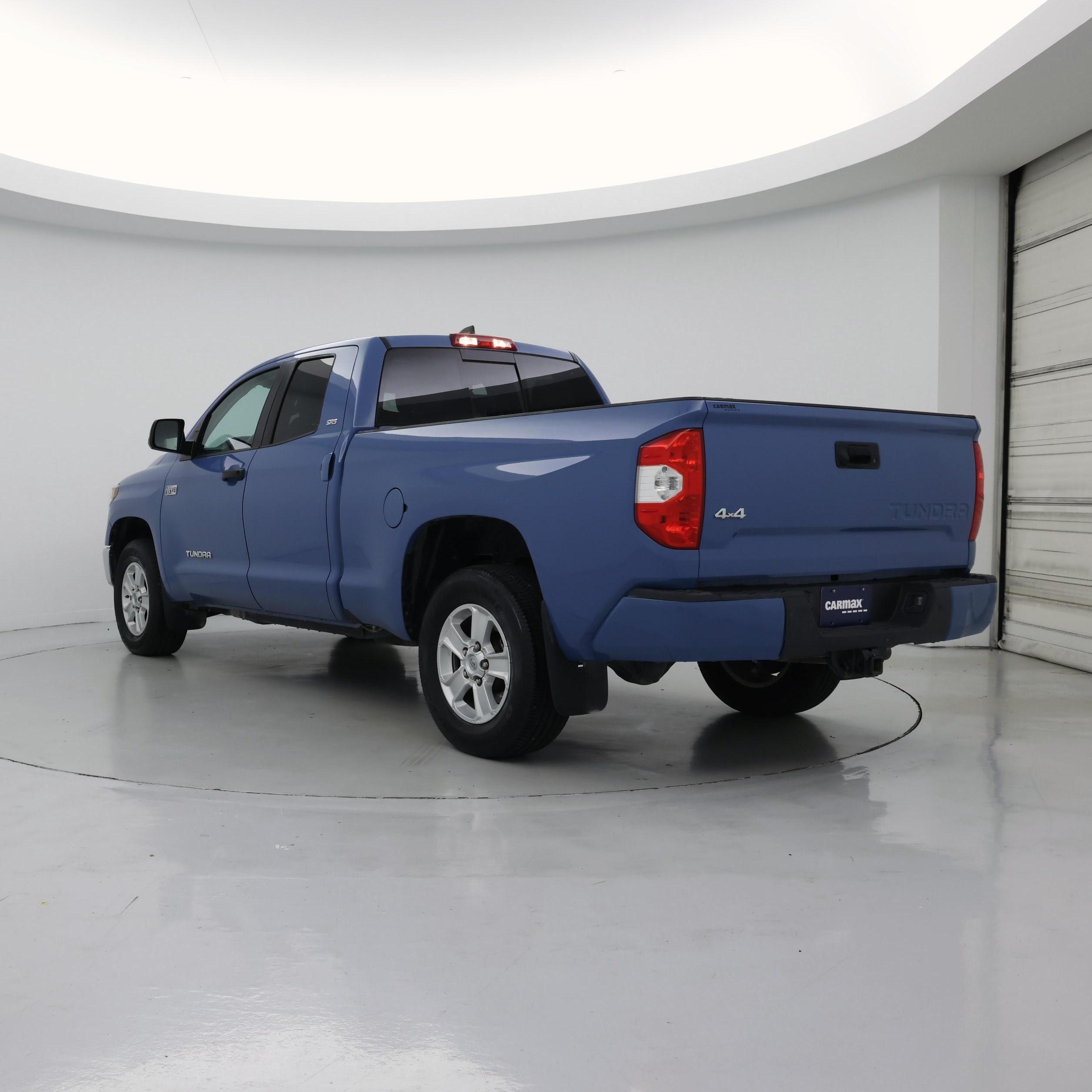 Thumbnail: 2020 Toyota Tundra - 2