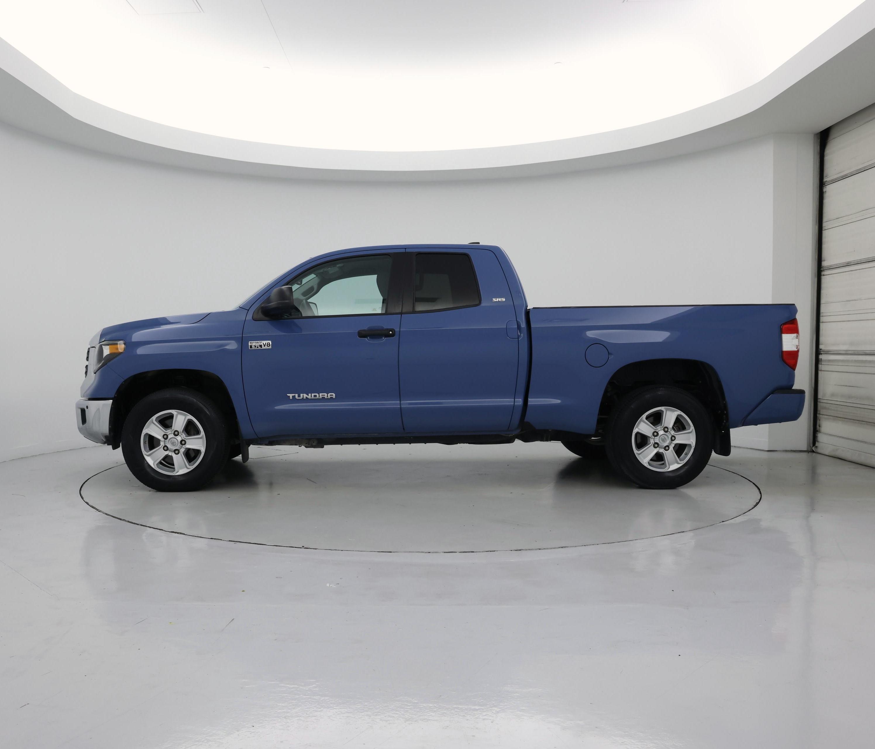 Thumbnail: 2020 Toyota Tundra - 3