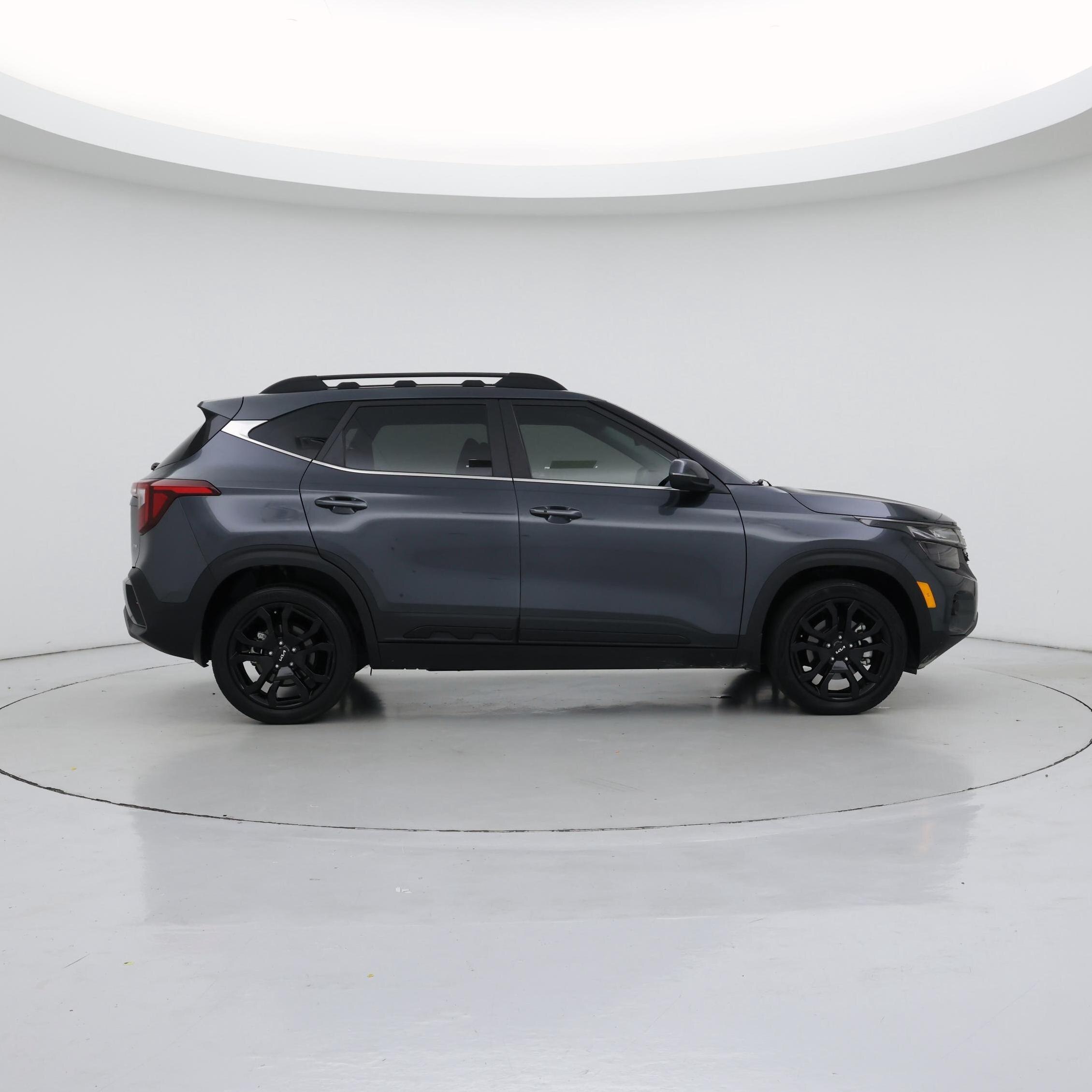 Thumbnail: 2024 Kia Seltos - 7