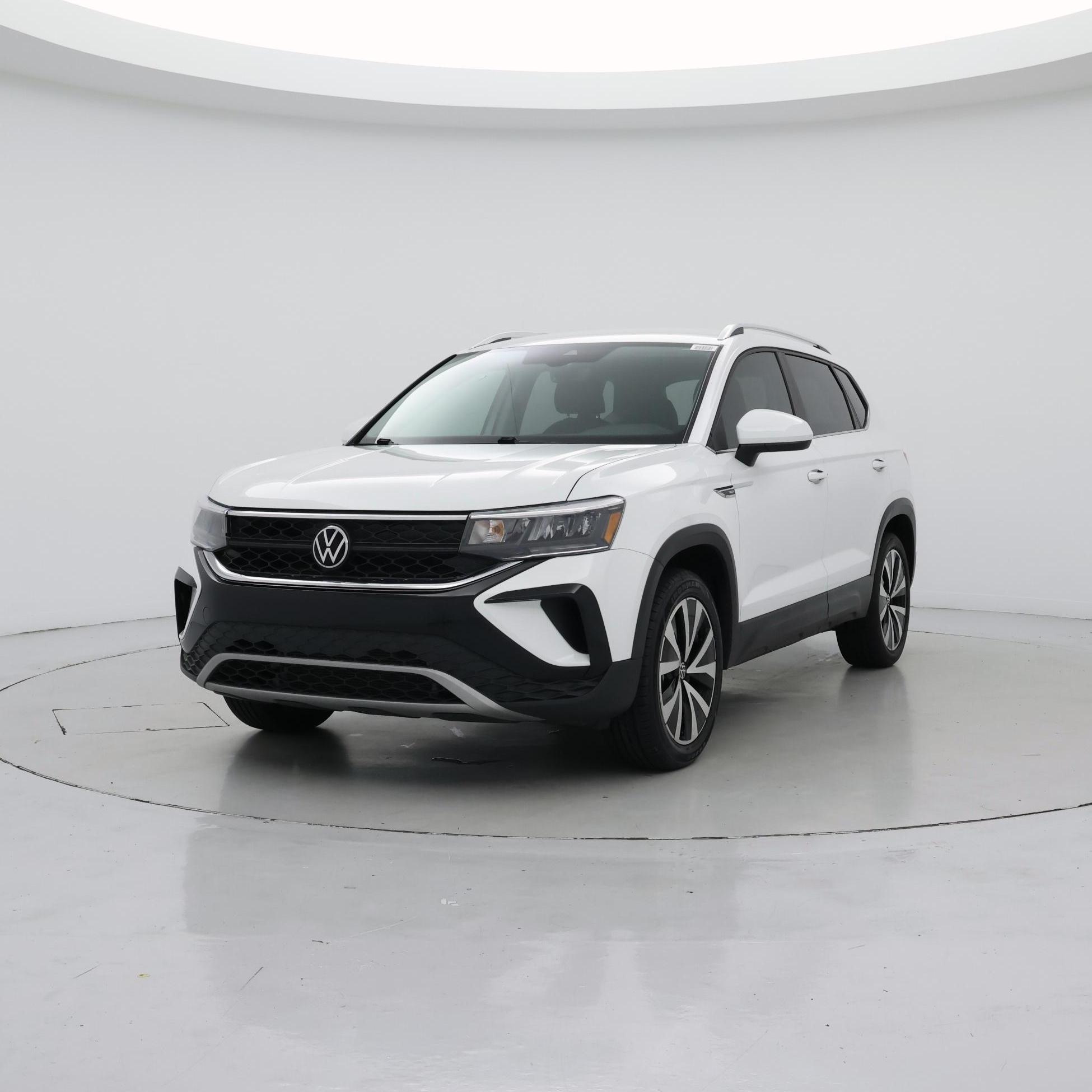 Thumbnail: 2022 Volkswagen Taos - 4