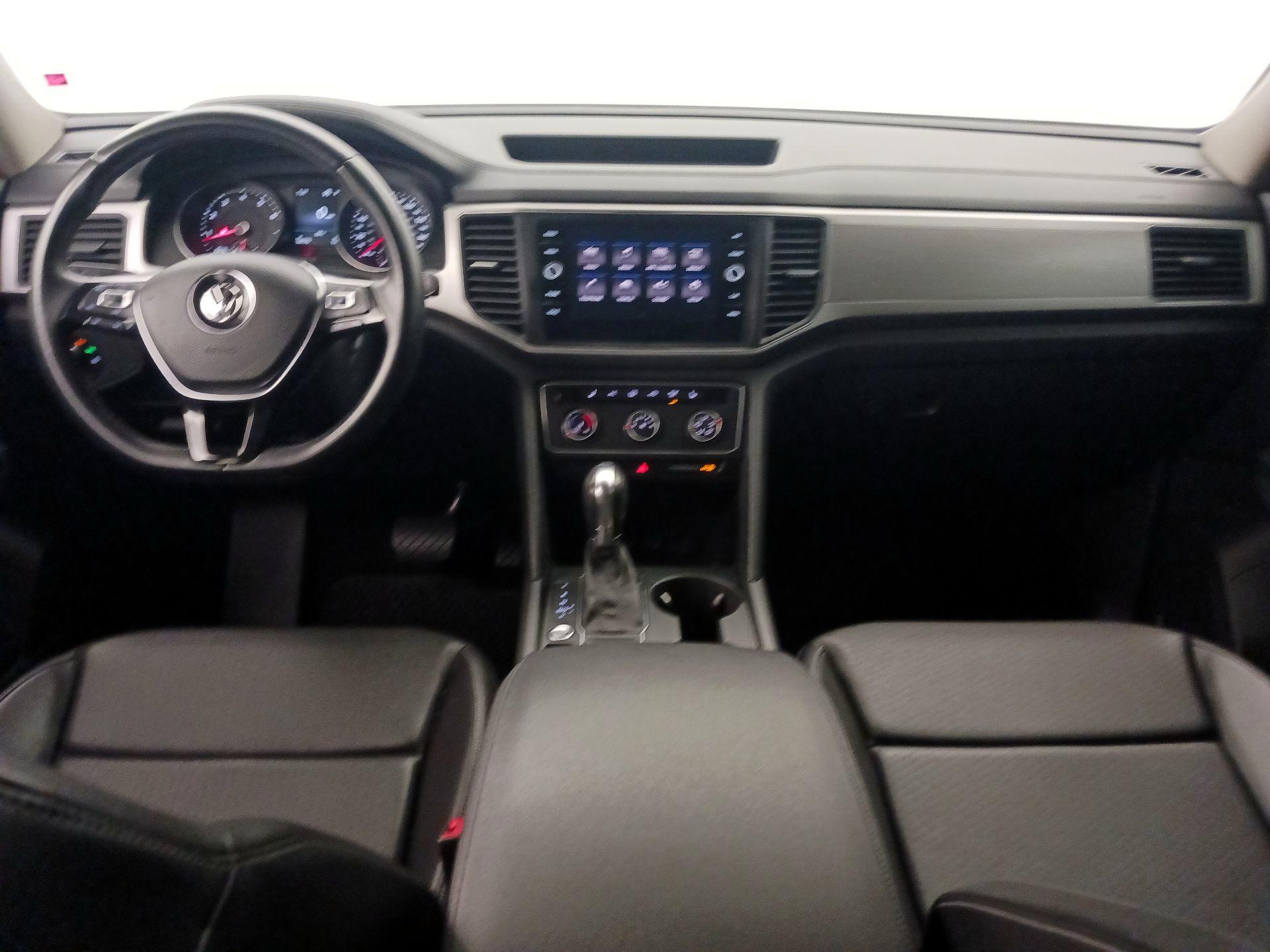 Thumbnail: 2018 Volkswagen Atlas - 9