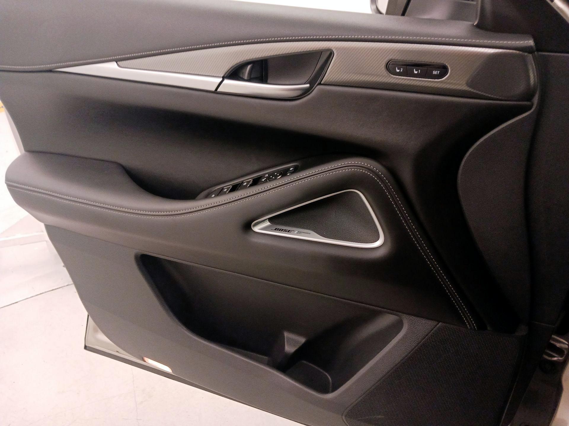 Thumbnail: 2023 INFINITI QX60 - 12