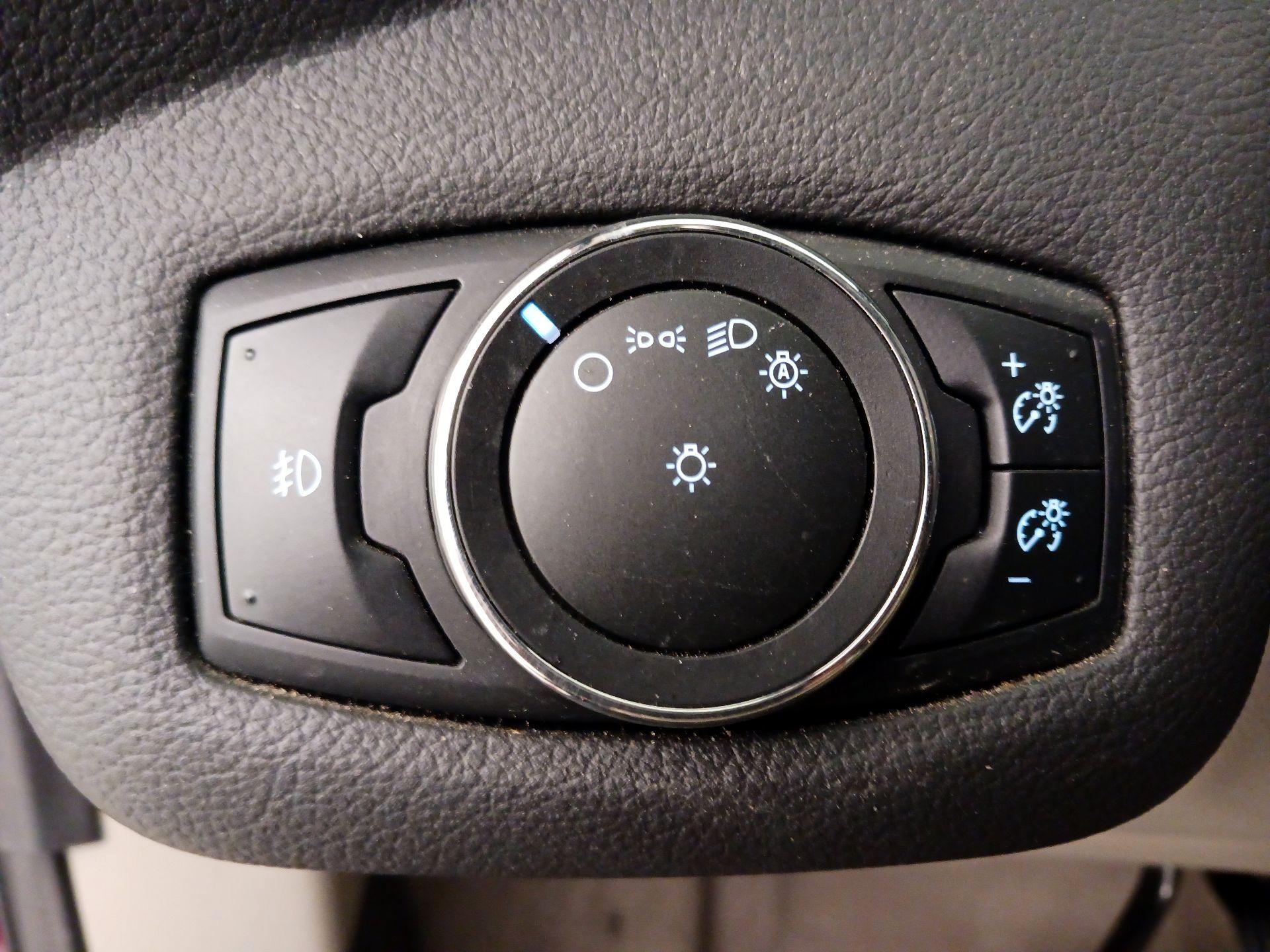 Thumbnail: 2014 Ford Escape - 13