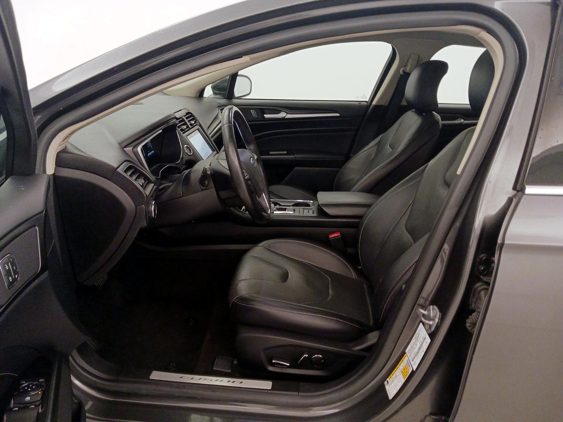 Thumbnail: 2019 Ford Fusion - 11