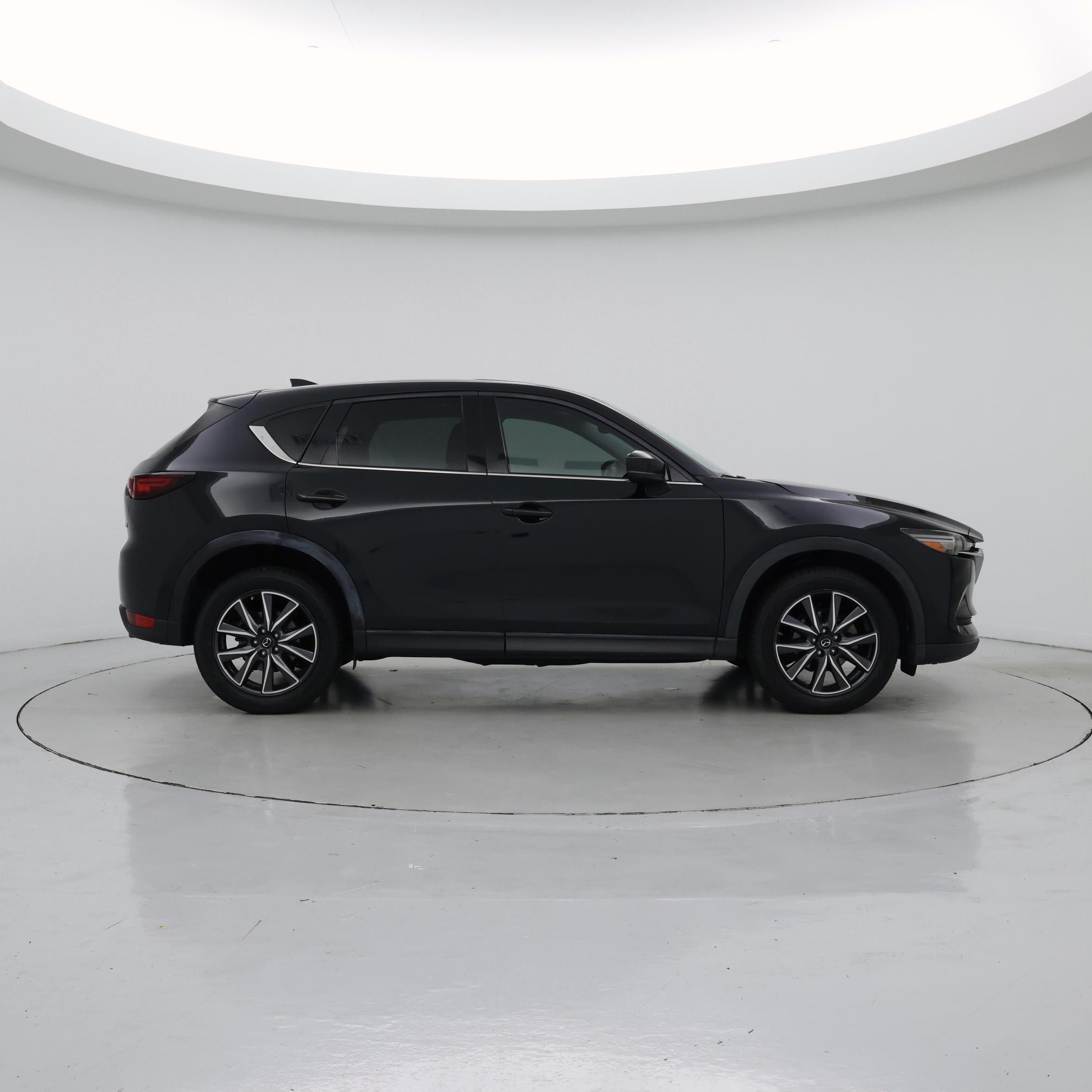 Thumbnail: 2017 Mazda CX-5 - 7