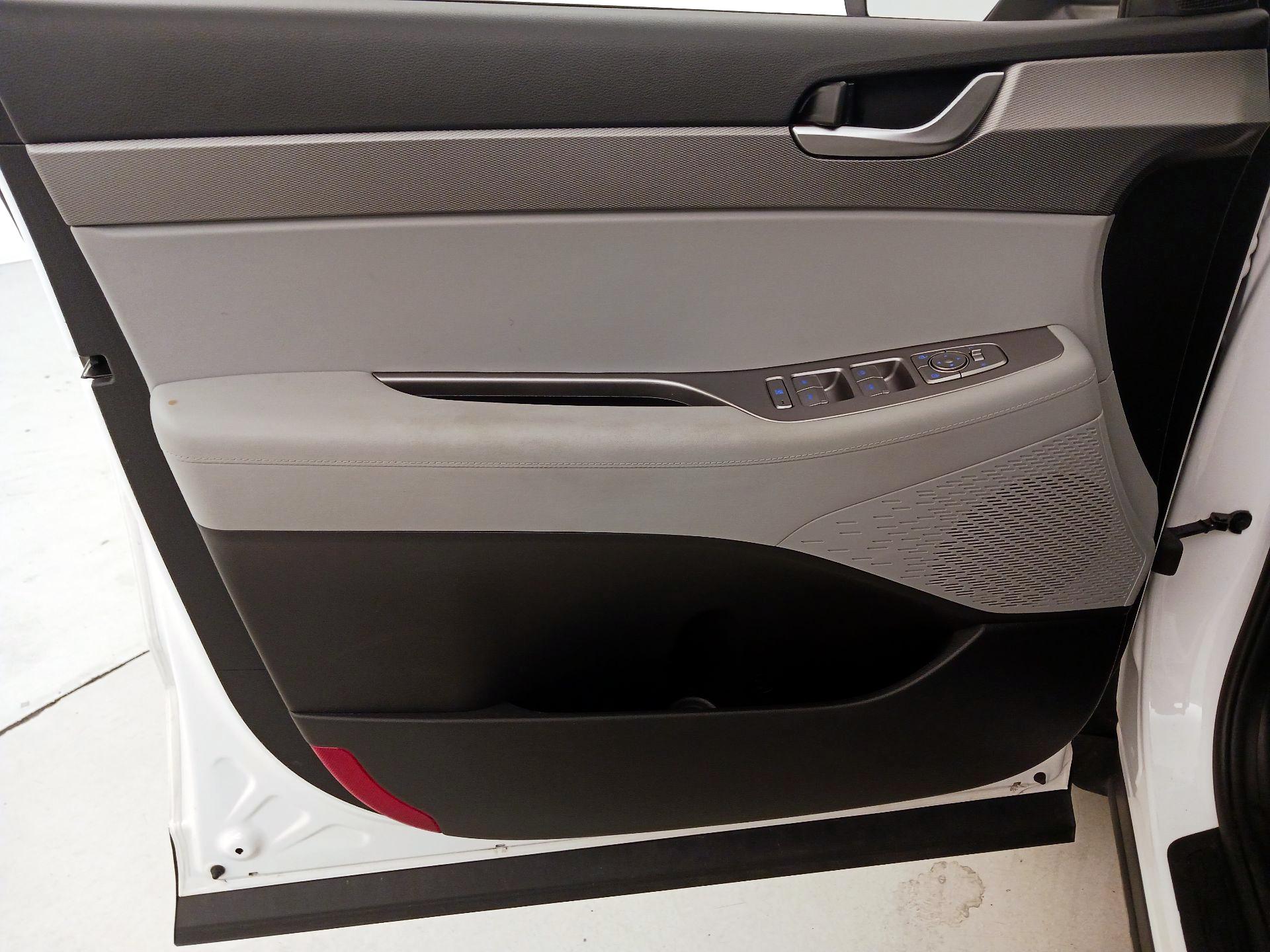 Thumbnail: 2020 Hyundai Palisade - 12